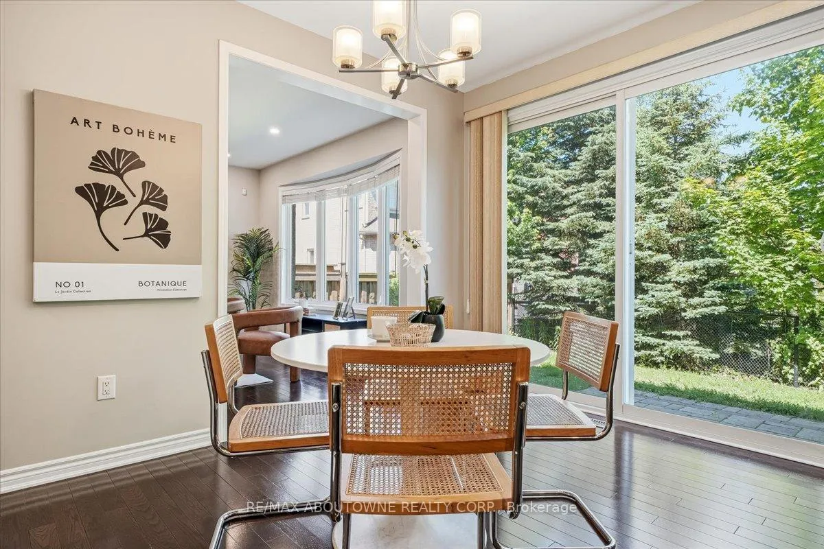 Photo 18 of 2383 Calloway Drive, Oakville, Westmount — HOMEH