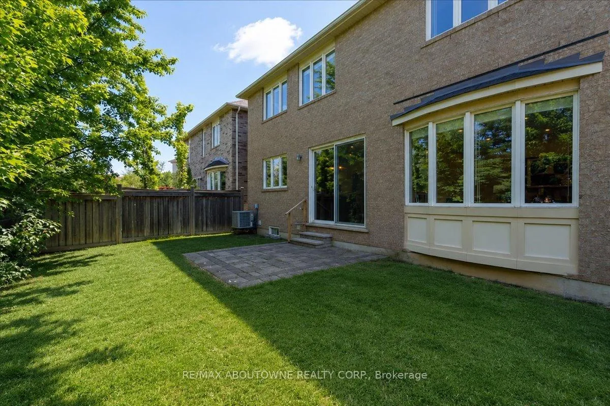 Photo 48 of 2383 Calloway Drive, Oakville, Westmount — HOMEH