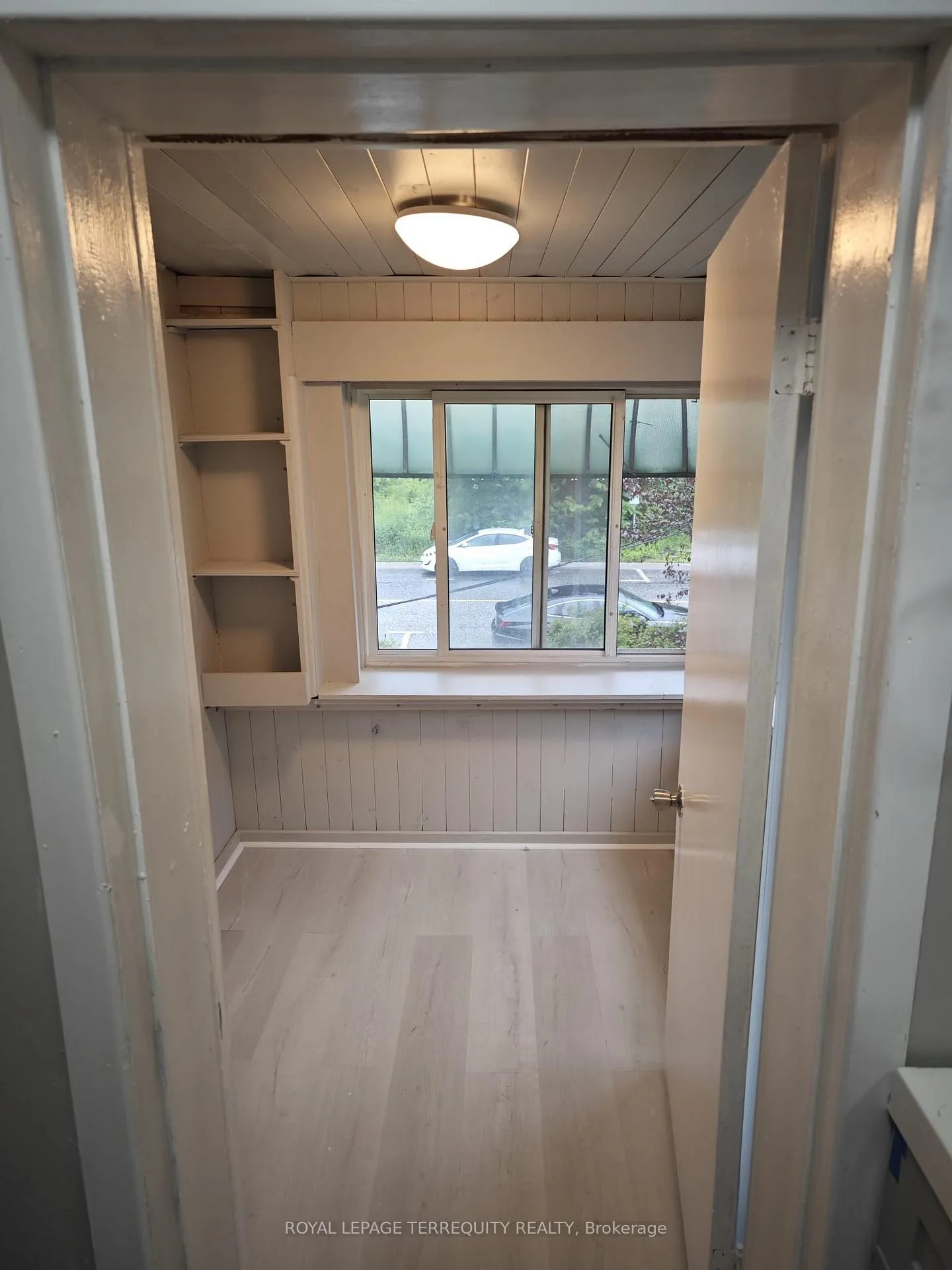 Photo 12 of 12 Gibson Street, Parry Sound — HOMEH