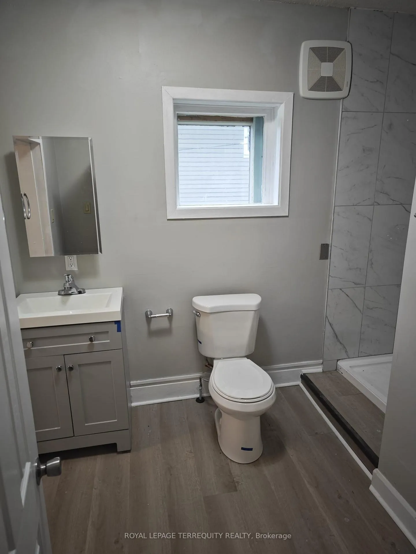 Photo 14 of 12 Gibson Street, Parry Sound — HOMEH