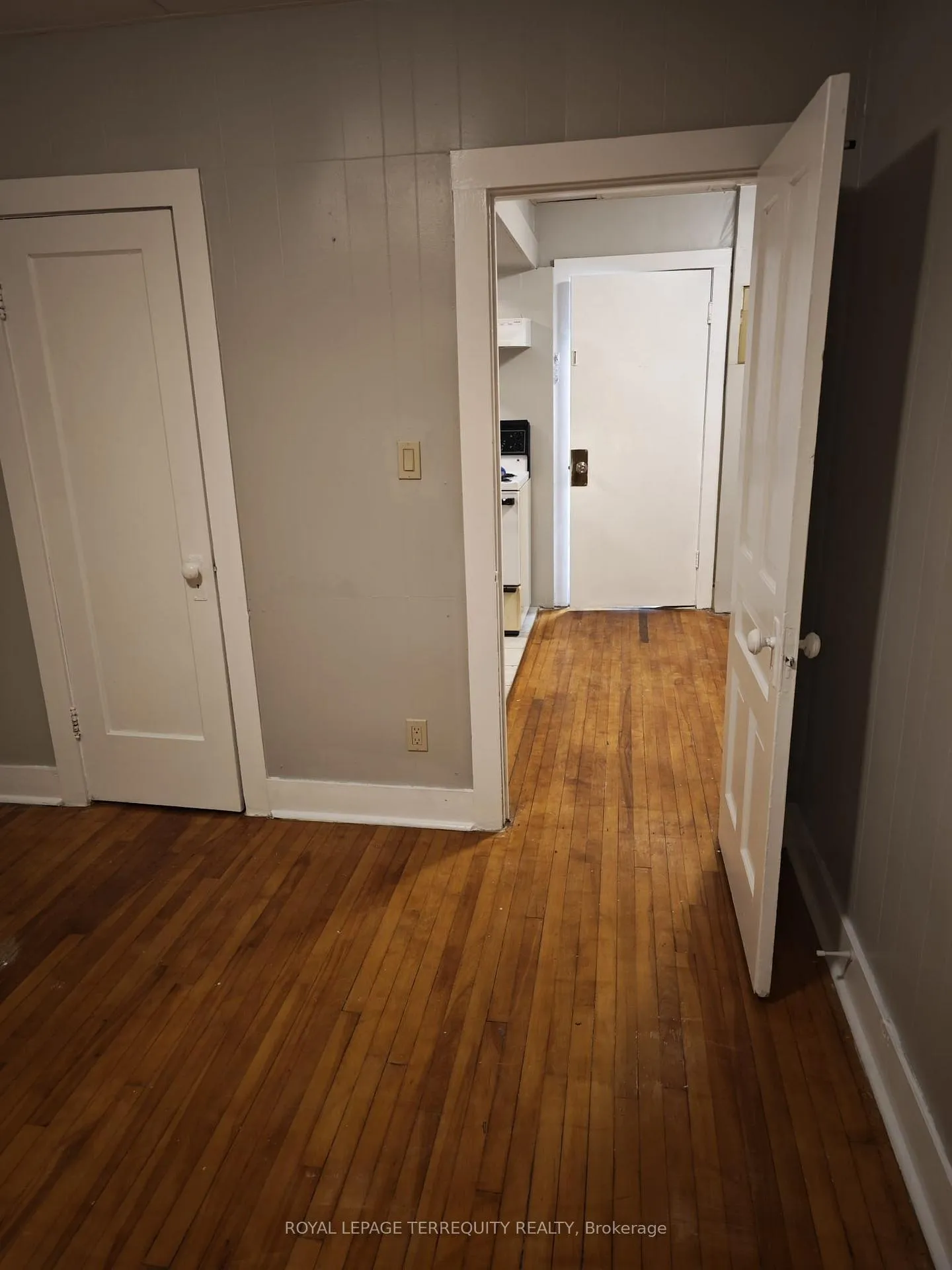 Photo 15 of 12 Gibson Street, Parry Sound — HOMEH