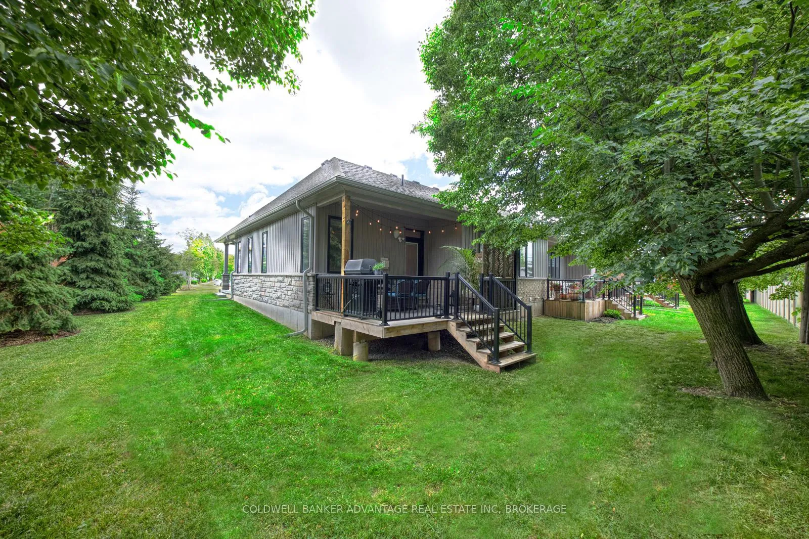 Photo 6 of 1 Borden Trail, Welland, Prince Charles — HOMEH