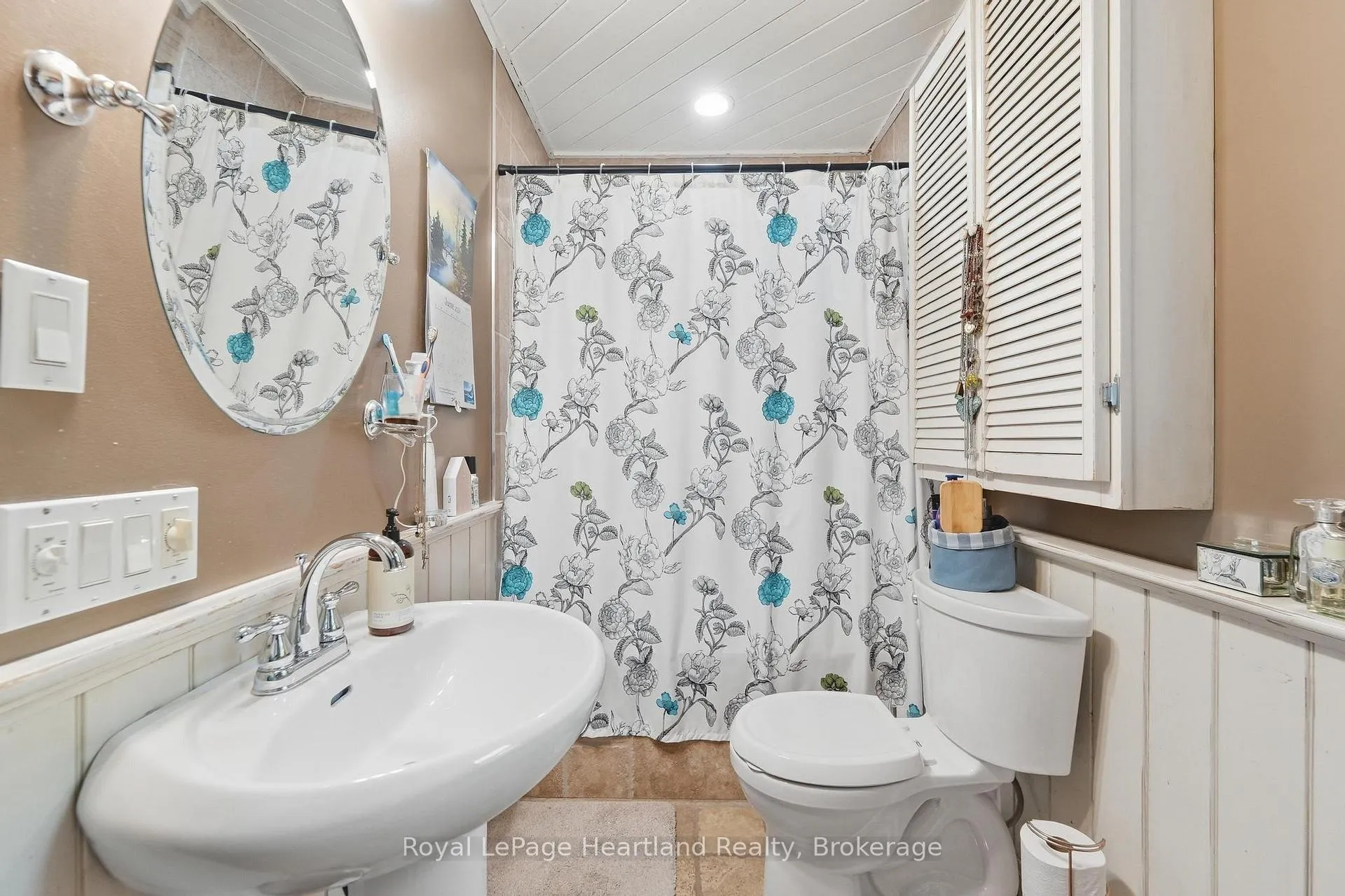 Photo 18 of 36 Trafalgar Street, Goderich, Goderich (Town) — HOMEH