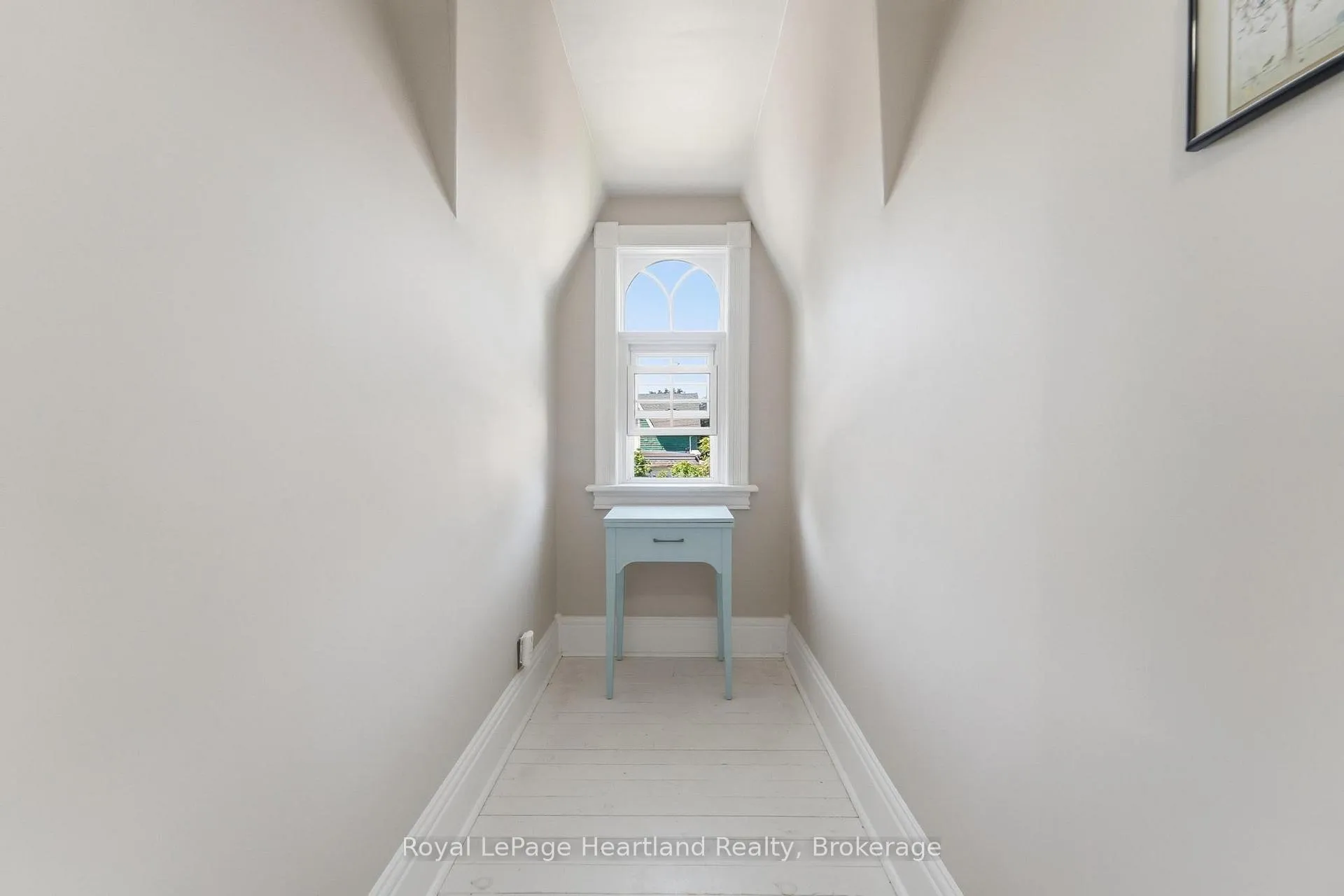 Photo 31 of 36 Trafalgar Street, Goderich, Goderich (Town) — HOMEH