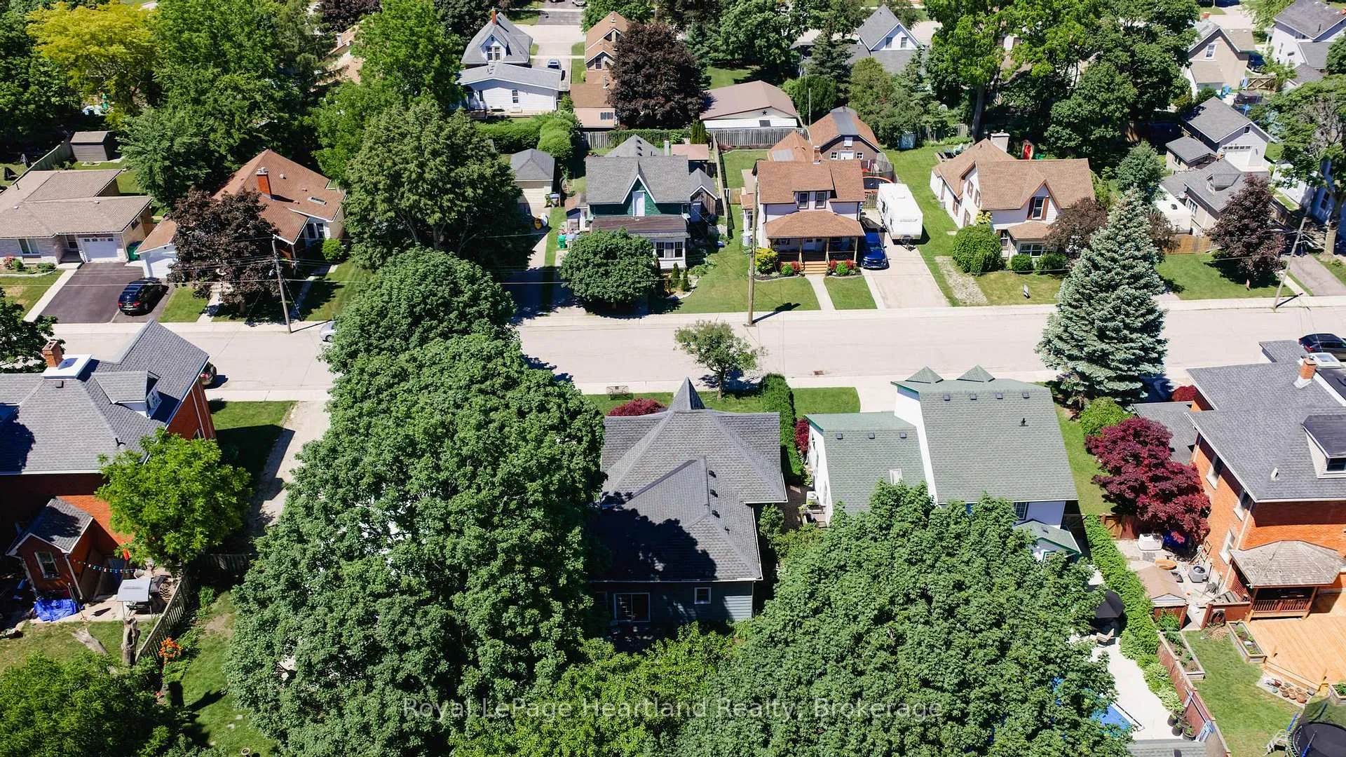 Photo 49 of 36 Trafalgar Street, Goderich, Goderich (Town) — HOMEH