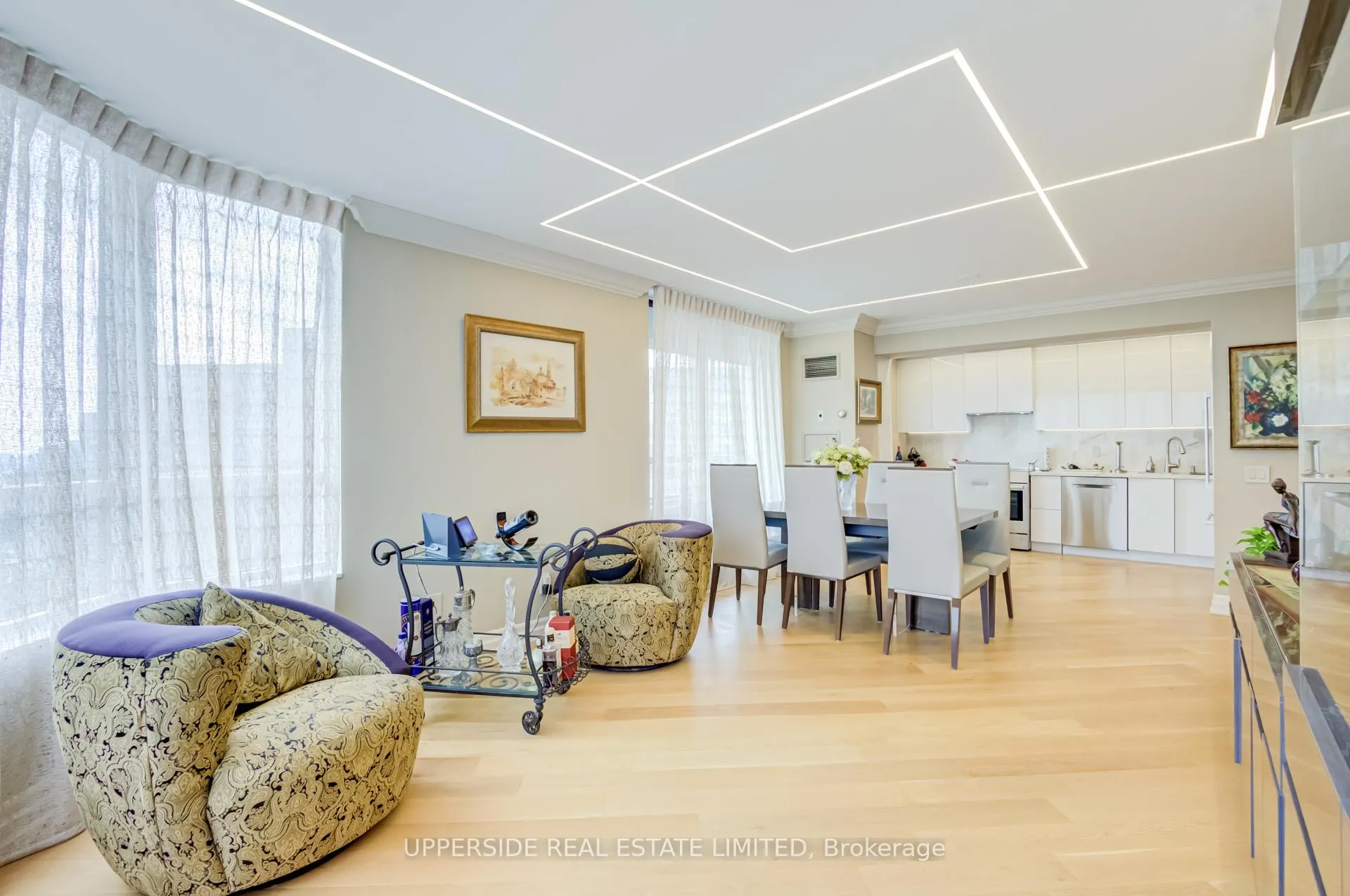 Photo 11 of Unit 1204, 91 Townsgate Drive, Vaughan, Crestwood-Springfarm-Yorkhill — HOMEH