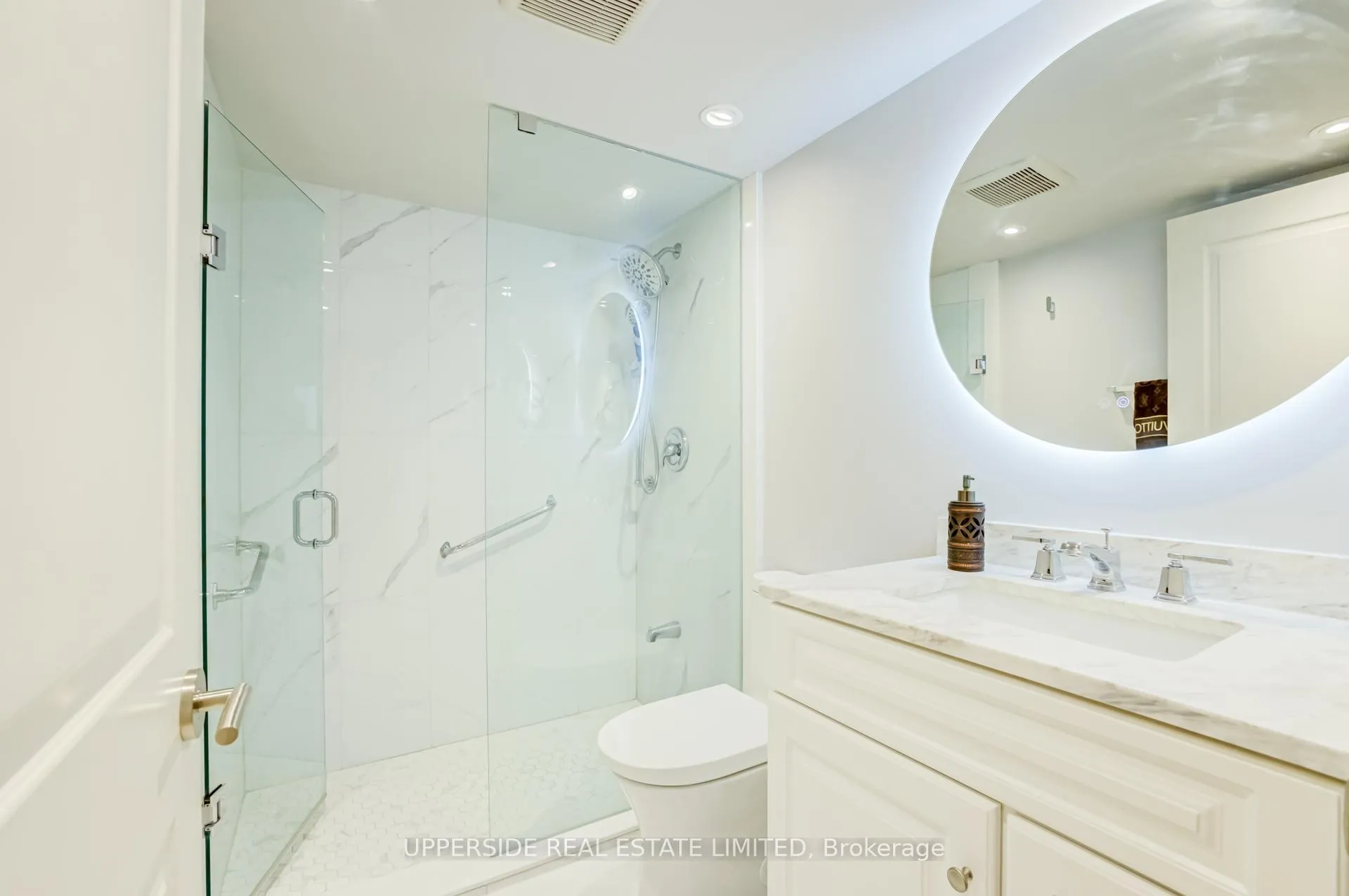 Photo 21 of Unit 1204, 91 Townsgate Drive, Vaughan, Crestwood-Springfarm-Yorkhill — HOMEH