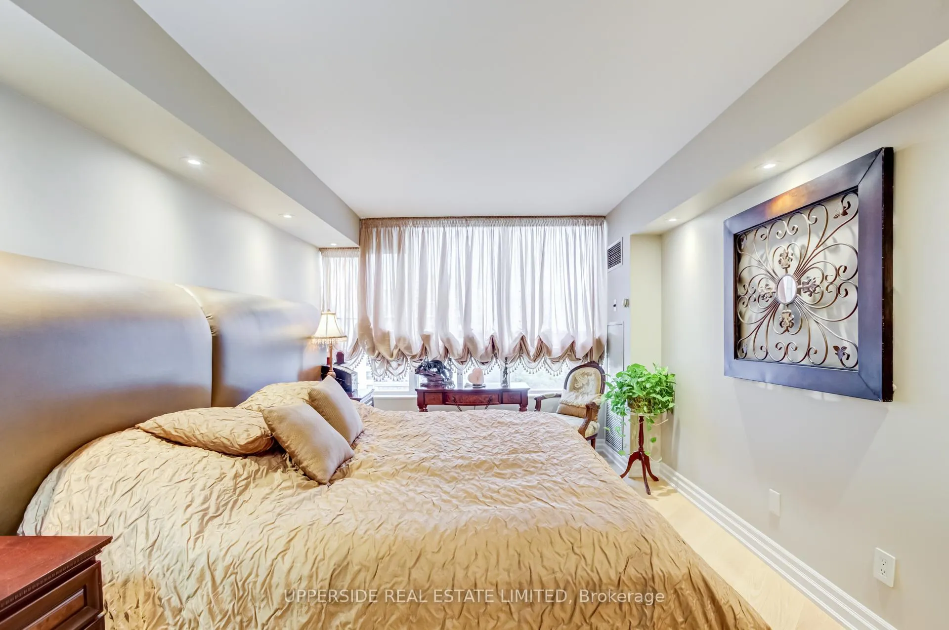 Photo 31 of Unit 1204, 91 Townsgate Drive, Vaughan, Crestwood-Springfarm-Yorkhill — HOMEH