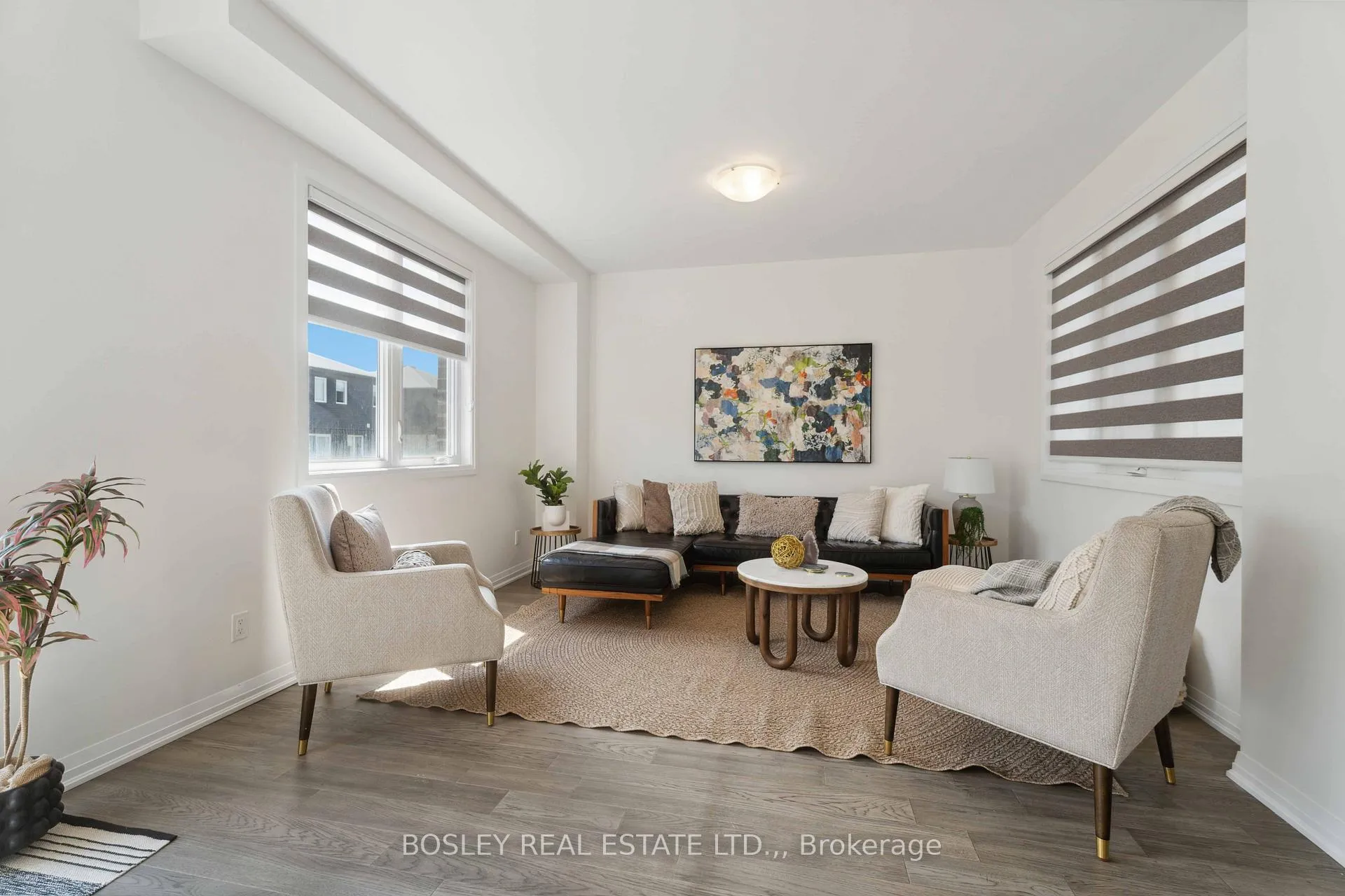 Photo 9 of 8052 Citation Road, Niagara Falls, Ascot — HOMEH