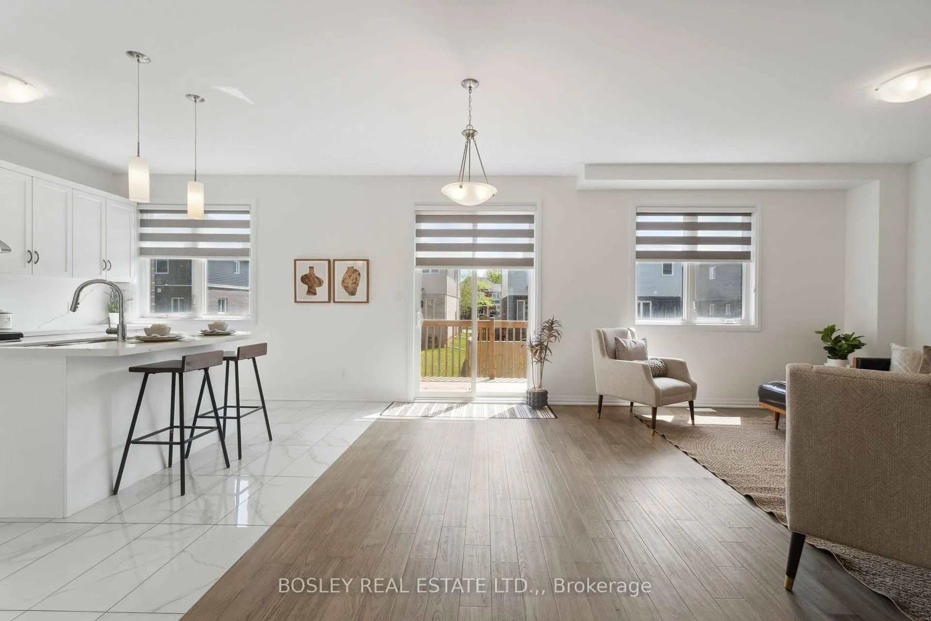 Photo 13 of 8052 Citation Road, Niagara Falls, Ascot — HOMEH