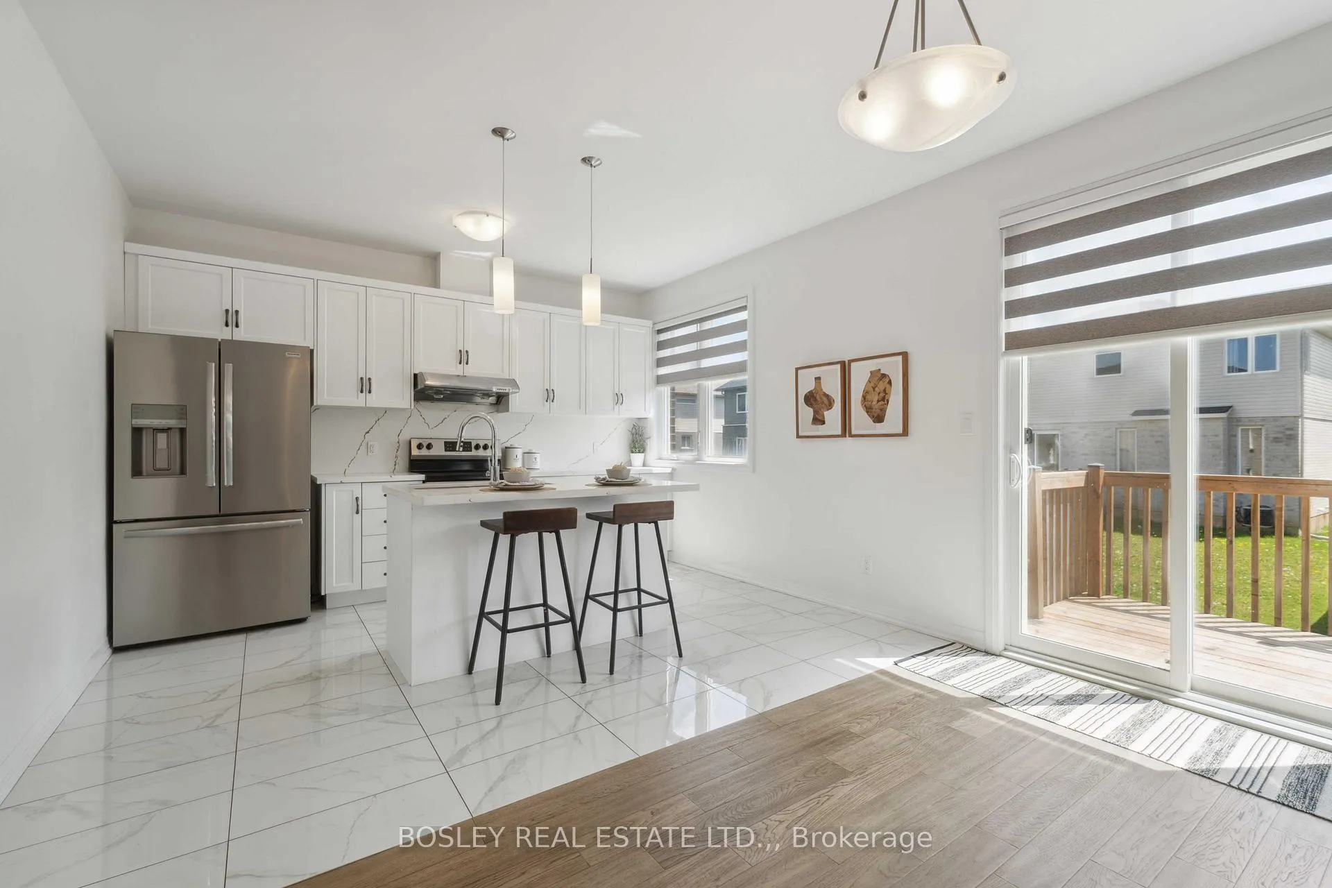 Photo 15 of 8052 Citation Road, Niagara Falls, Ascot — HOMEH