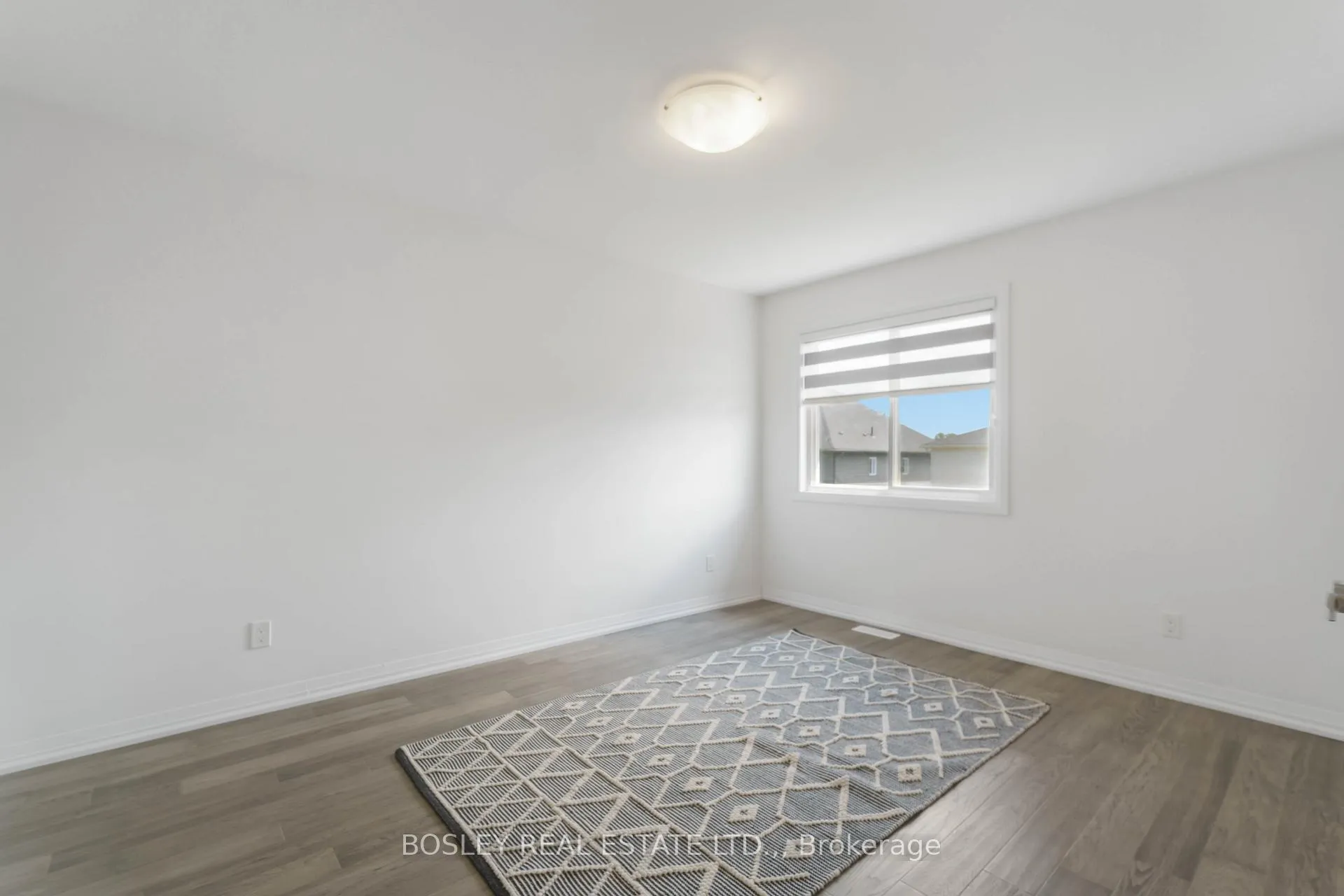 Photo 25 of 8052 Citation Road, Niagara Falls, Ascot — HOMEH