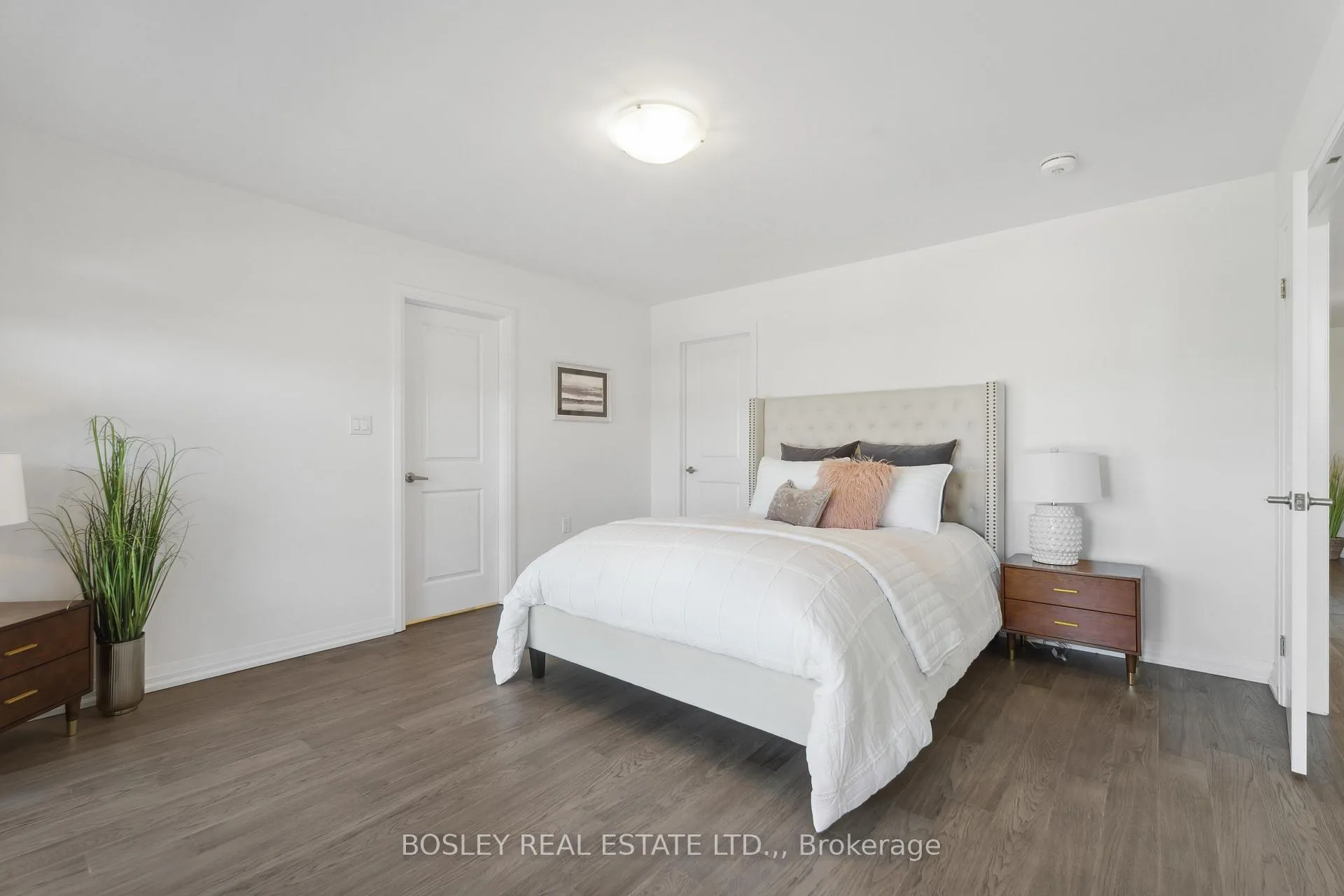 Photo 34 of 8052 Citation Road, Niagara Falls, Ascot — HOMEH