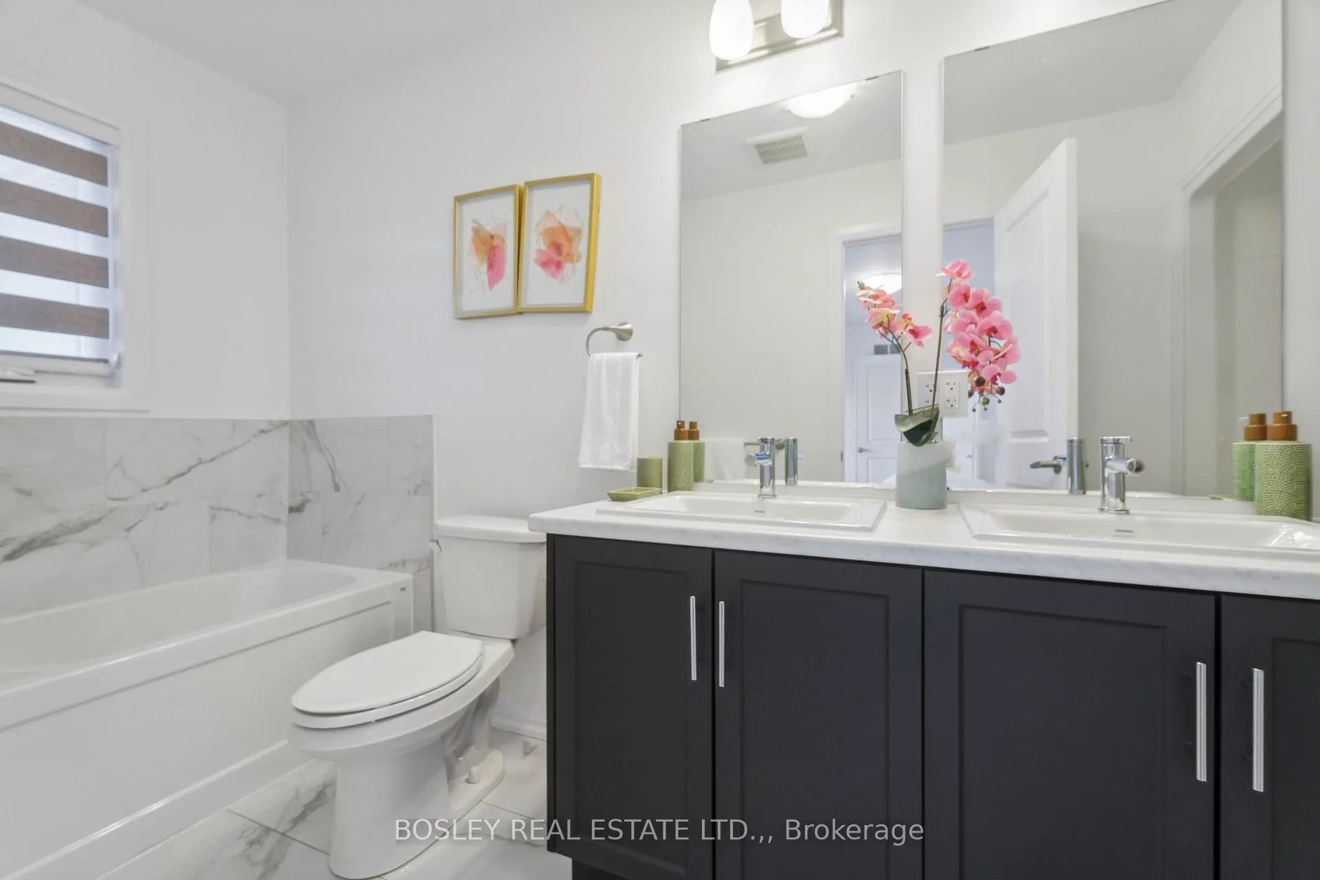 Photo 40 of 8052 Citation Road, Niagara Falls, Ascot — HOMEH