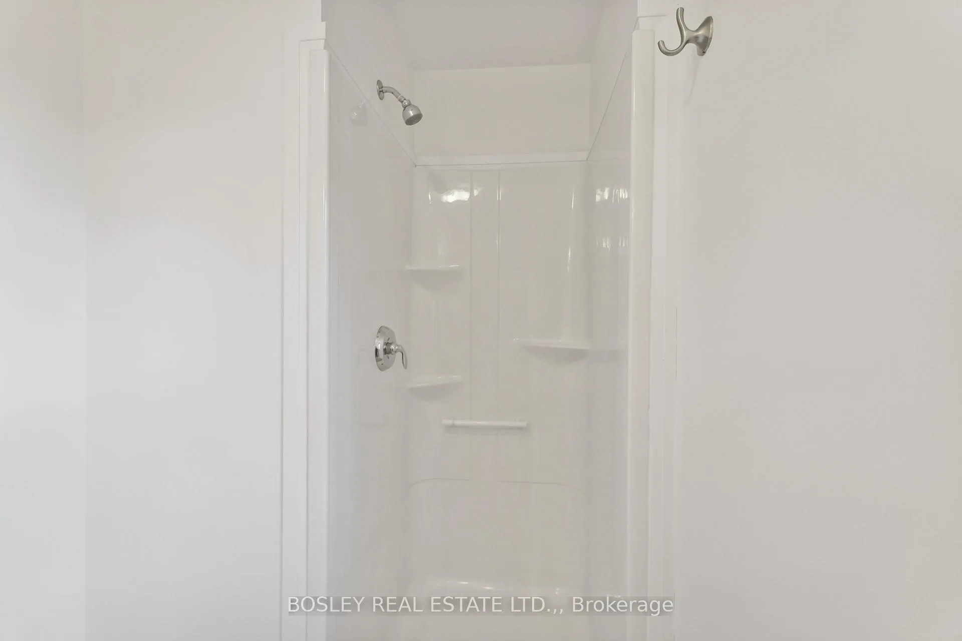 Photo 41 of 8052 Citation Road, Niagara Falls, Ascot — HOMEH