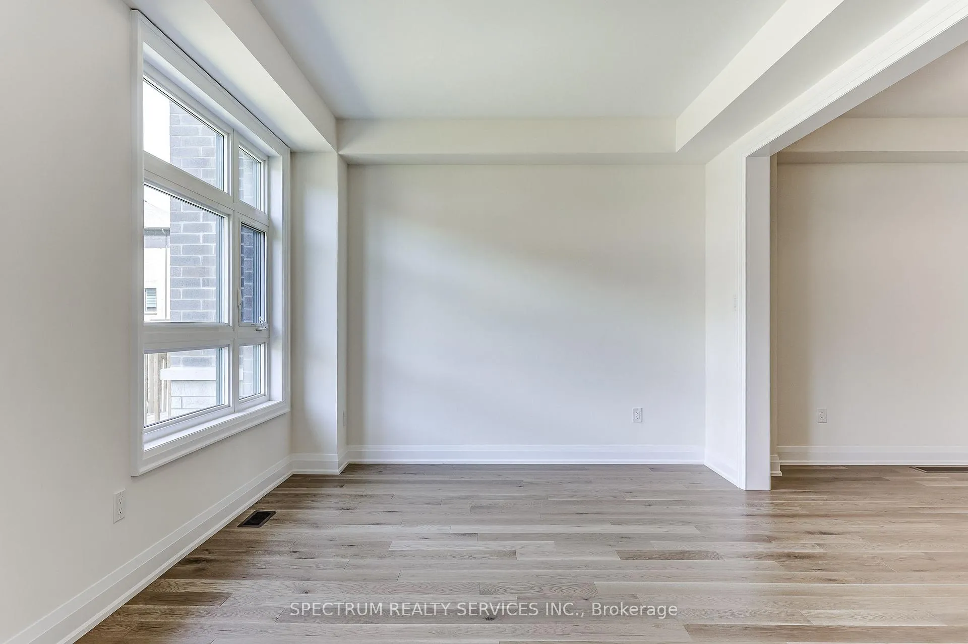Photo 20 of 103 Adario Crescent, Vaughan, Vellore Village — HOMEH