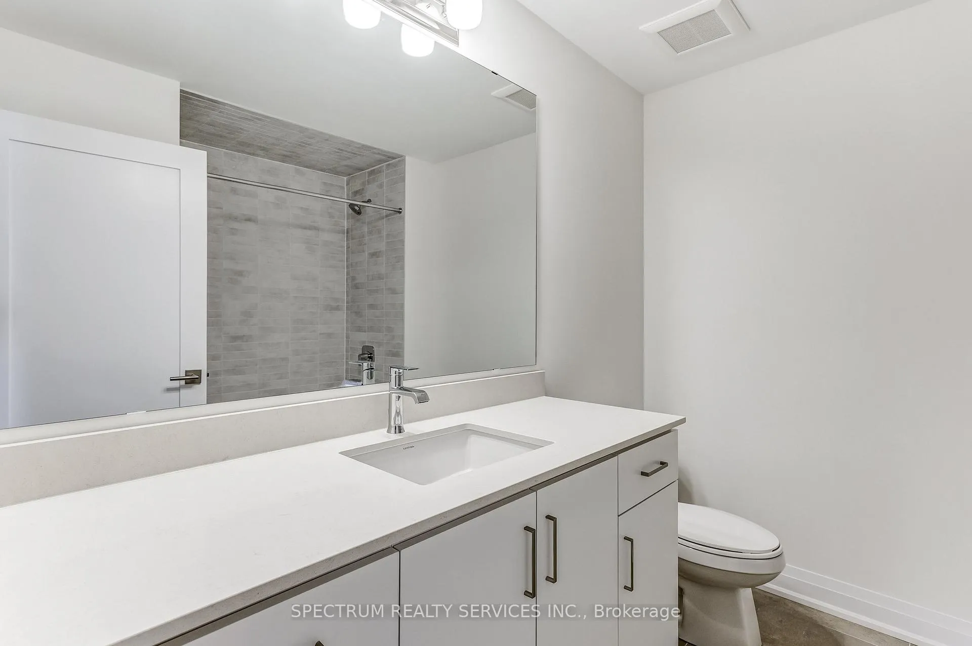 Photo 29 of 103 Adario Crescent, Vaughan, Vellore Village — HOMEH