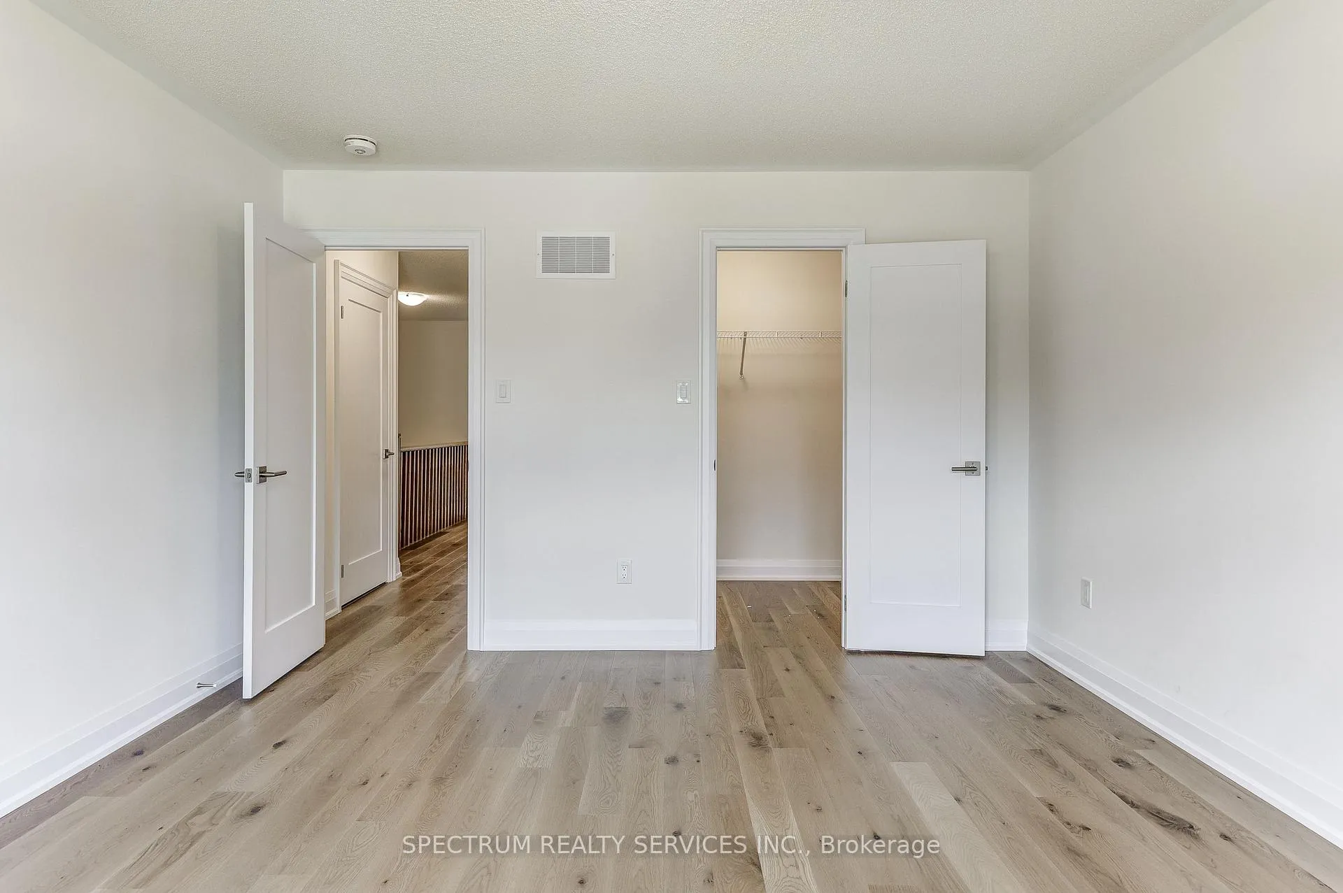 Photo 34 of 103 Adario Crescent, Vaughan, Vellore Village — HOMEH