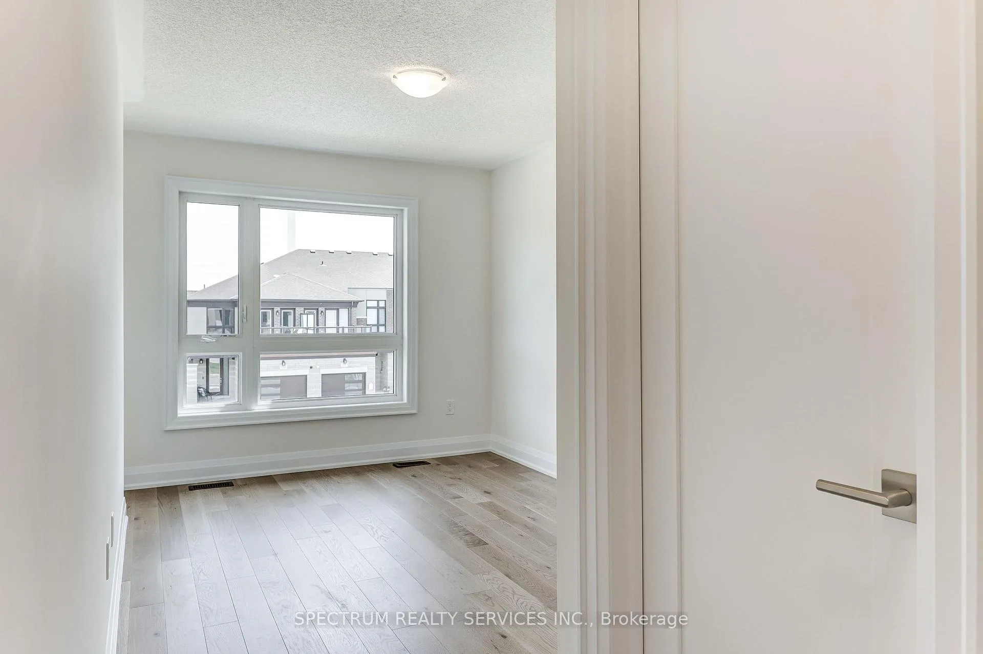 Photo 39 of 103 Adario Crescent, Vaughan, Vellore Village — HOMEH