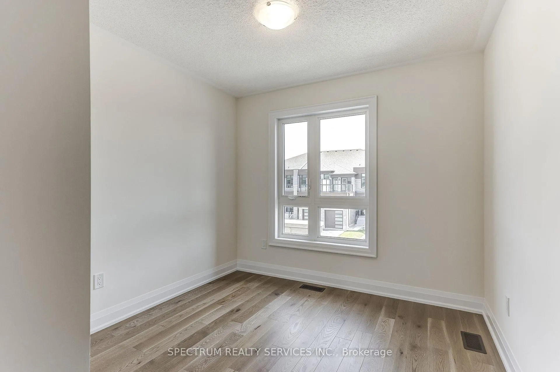 Photo 43 of 103 Adario Crescent, Vaughan, Vellore Village — HOMEH