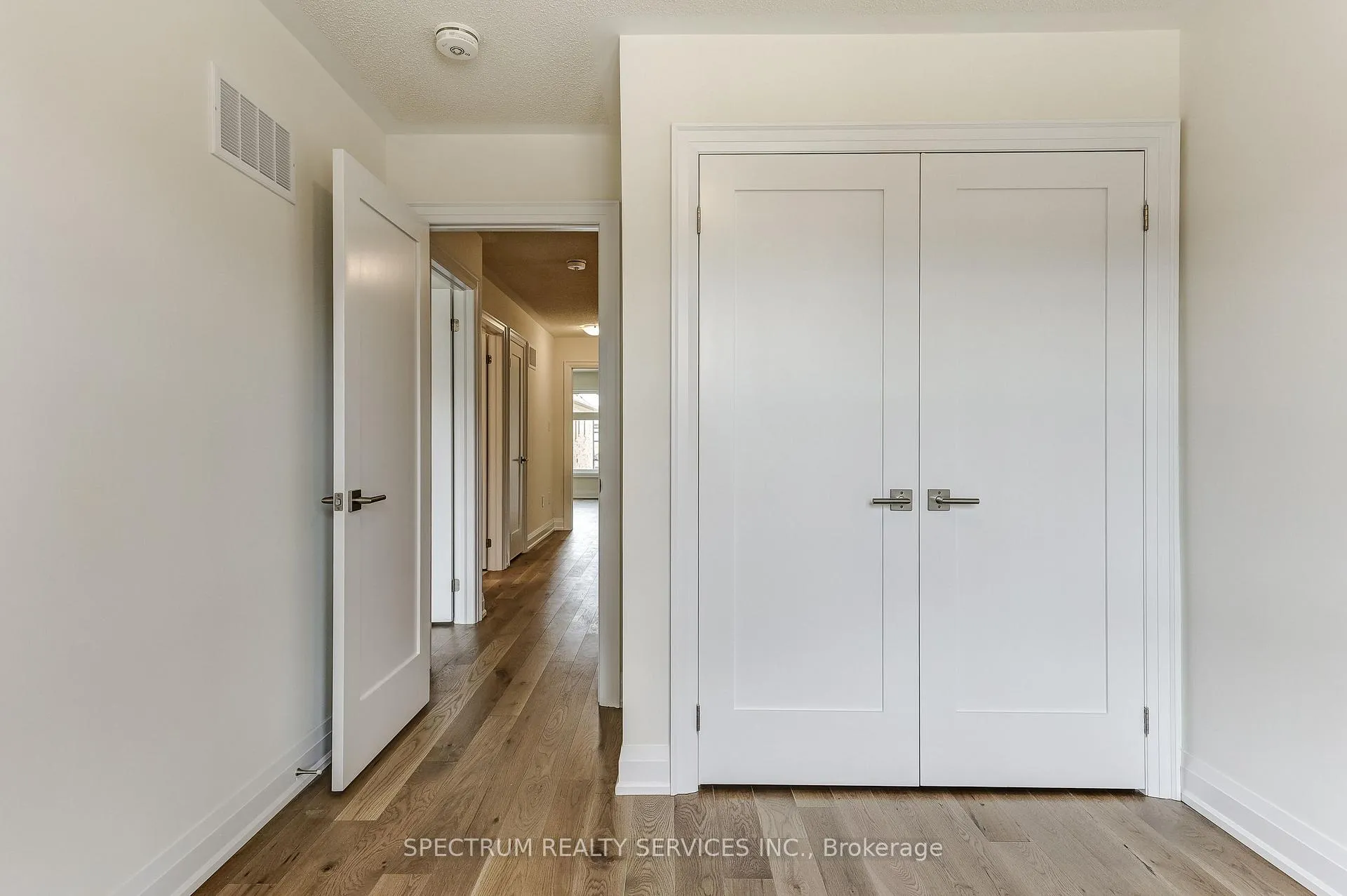 Photo 45 of 103 Adario Crescent, Vaughan, Vellore Village — HOMEH