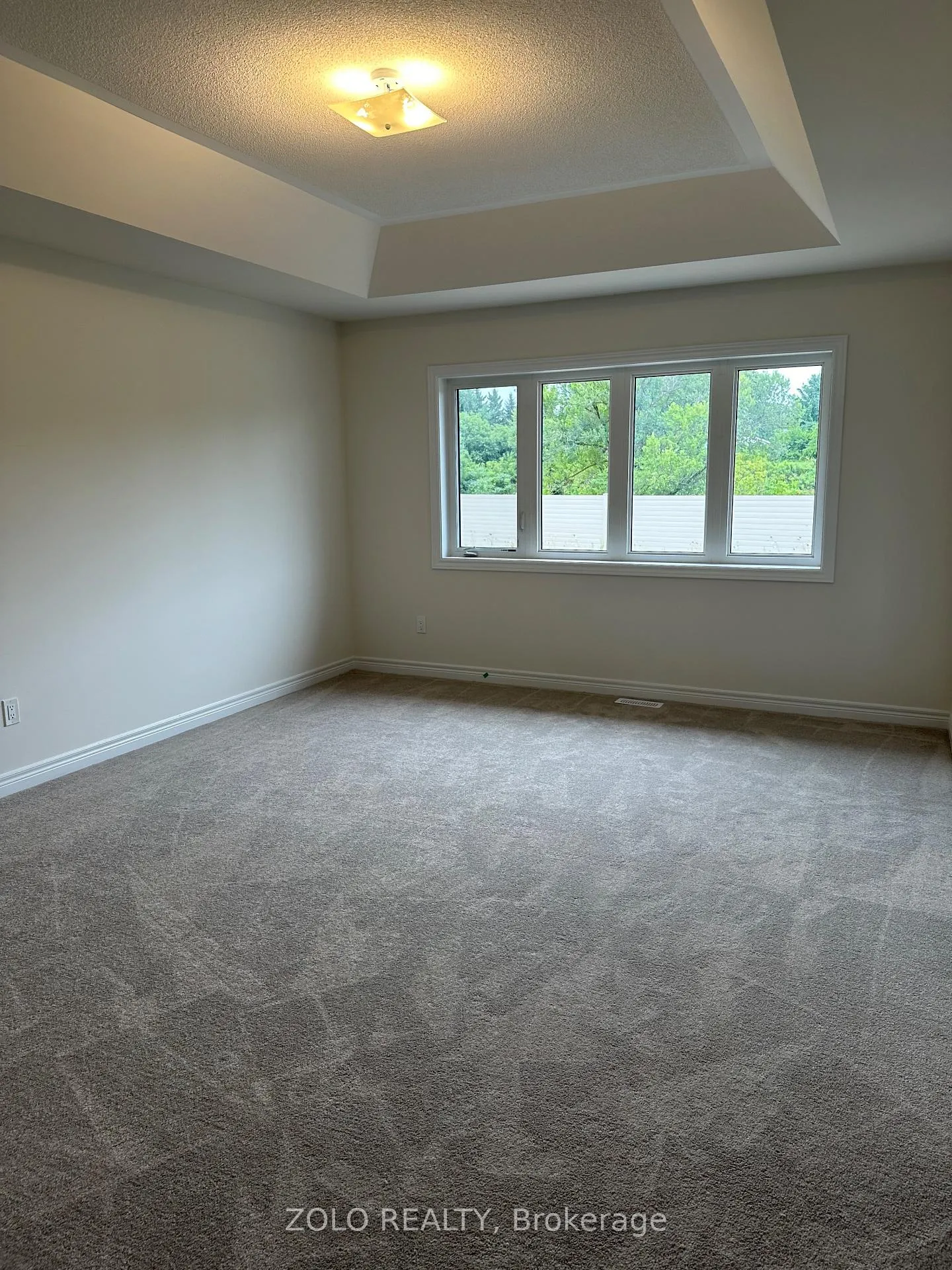 Photo 8 of 1386 Davis Loop, Innisfil, Lefroy — HOMEH