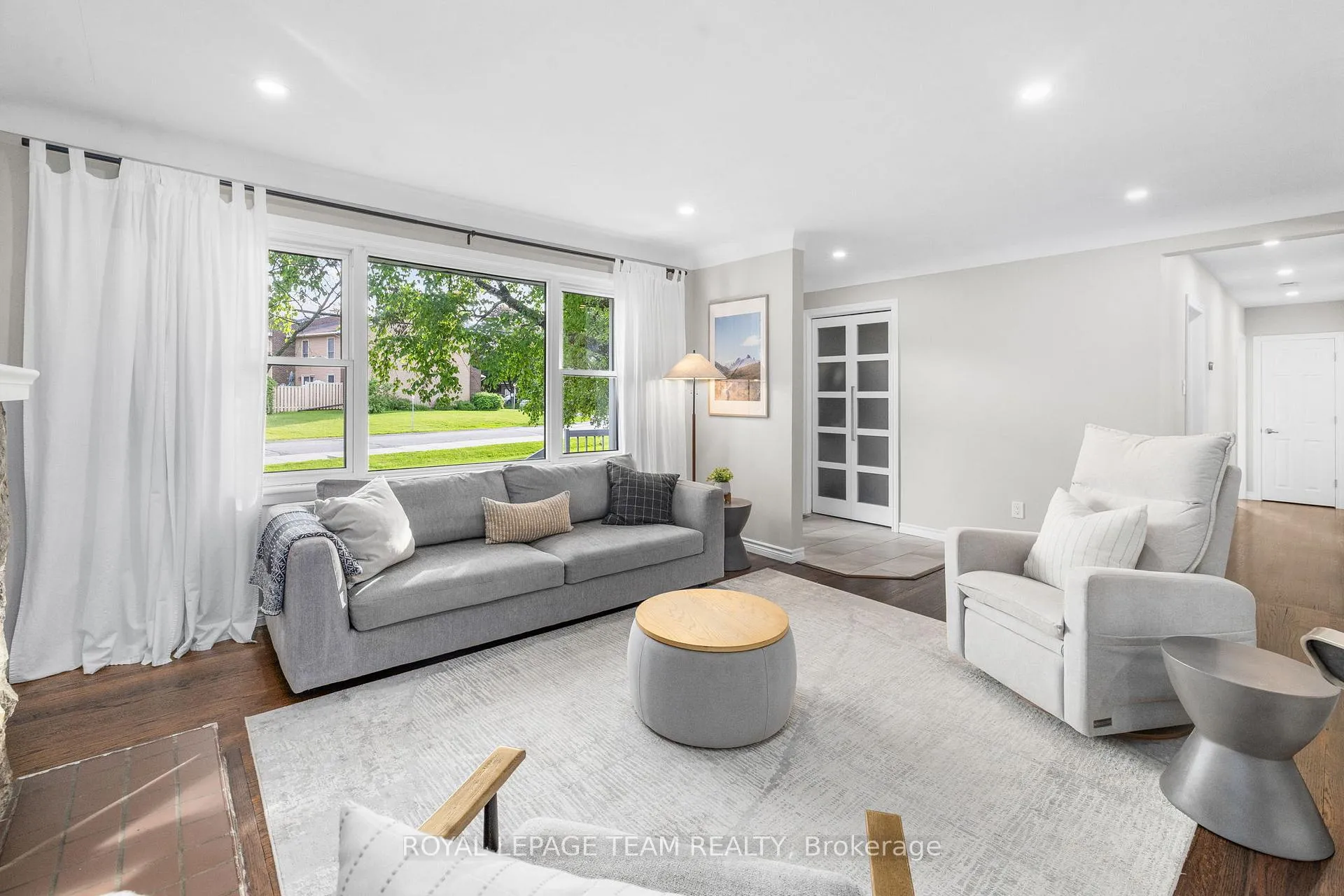 Photo 6 of 17 Arnold Drive, Ottawa, Arbeatha Park — HOMEH