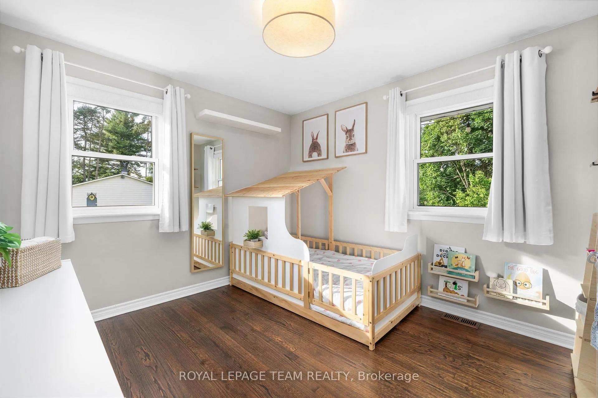 Photo 18 of 17 Arnold Drive, Ottawa, Arbeatha Park — HOMEH