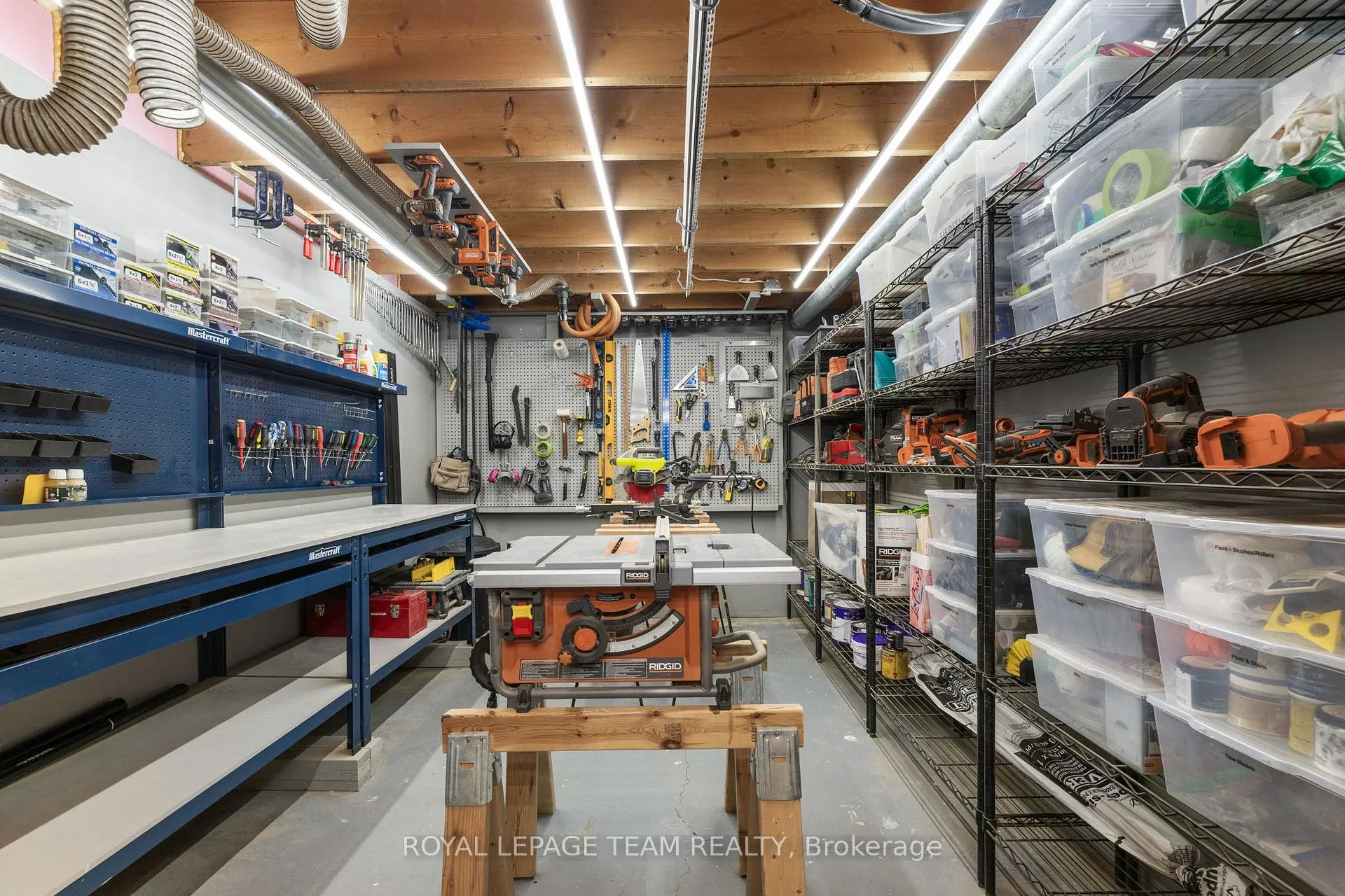 Photo 36 of 17 Arnold Drive, Ottawa, Arbeatha Park — HOMEH