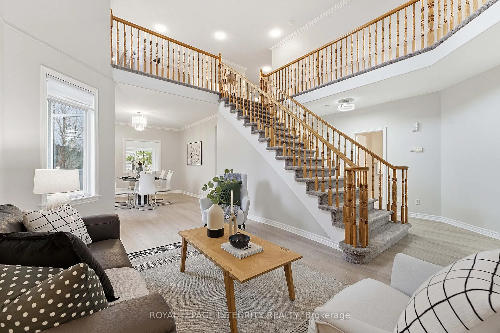 Photo 4 of 607 Devonwood Circle, Ottawa, Blossom Park/Kemp Park/Findlay Creek — HOMEH