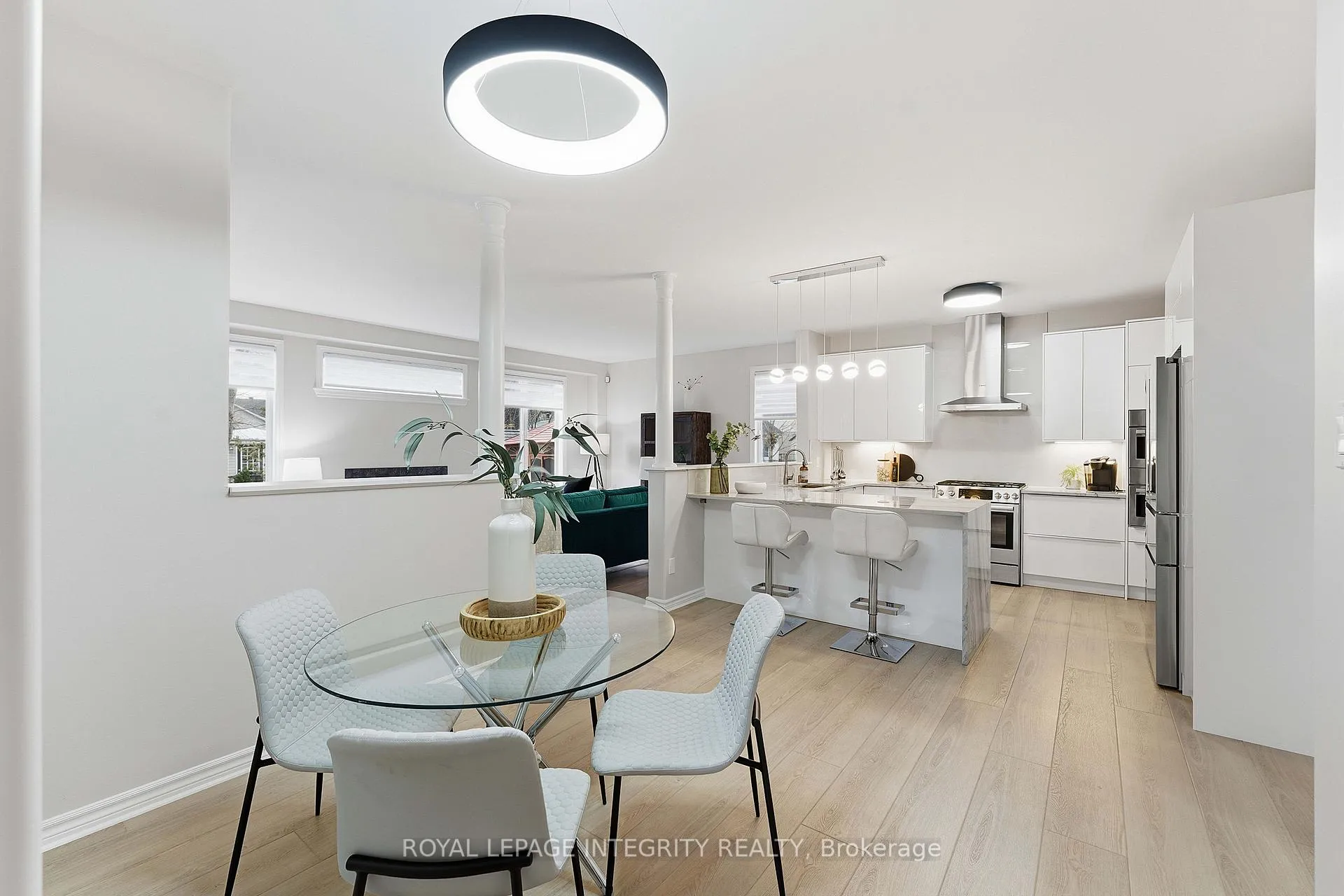 Photo 11 of 607 Devonwood Circle, Ottawa, Blossom Park/Kemp Park/Findlay Creek — HOMEH