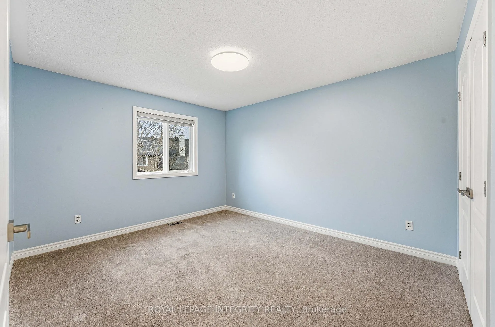 Photo 34 of 607 Devonwood Circle, Ottawa, Blossom Park/Kemp Park/Findlay Creek — HOMEH