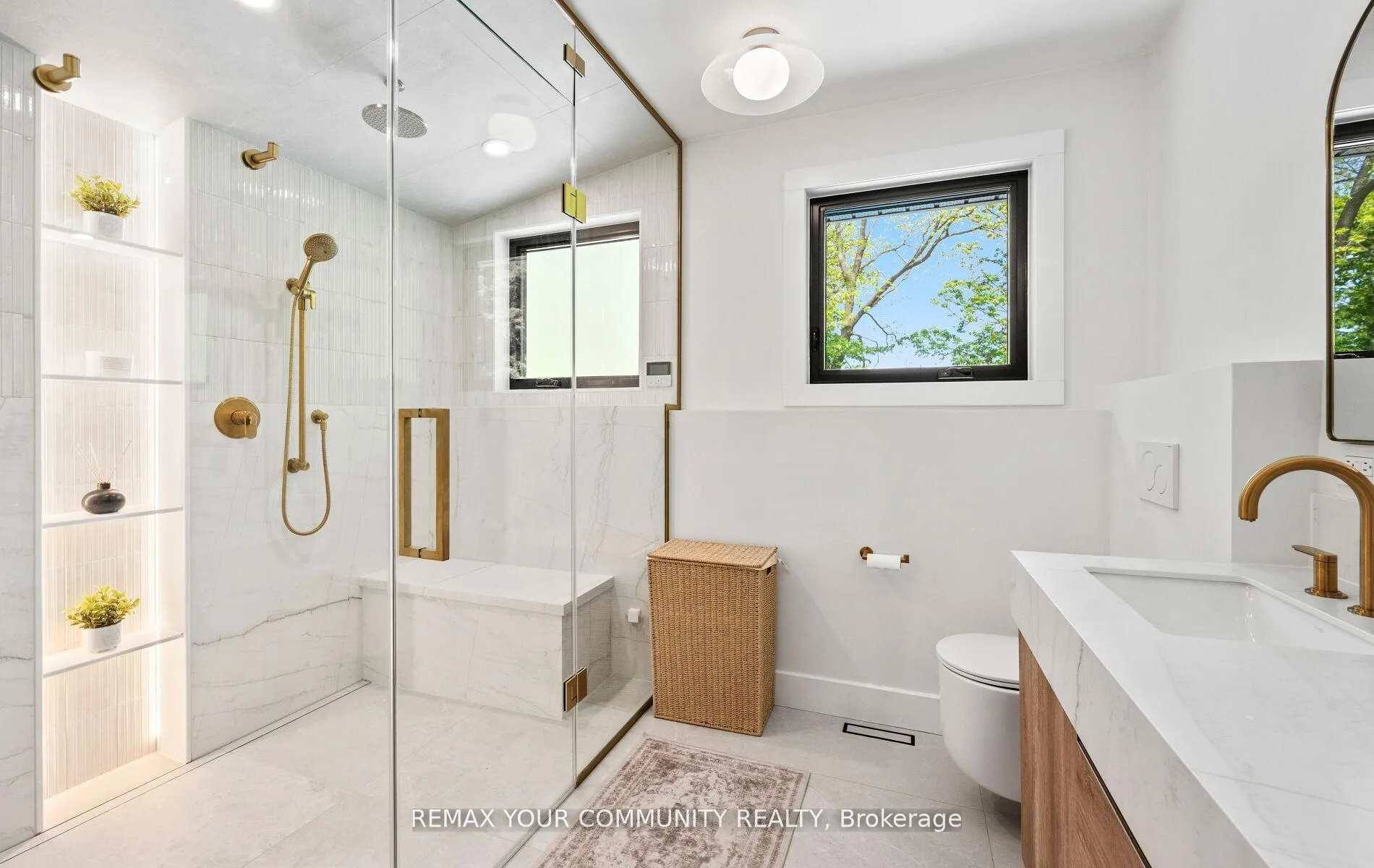 Photo 26 of 24 Hawthorne Lane, Aurora, Aurora Village — HOMEH