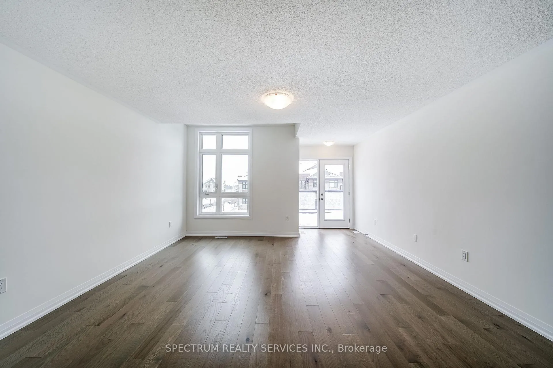 Photo 21 of 132 Adario Crescent, Vaughan, Vellore Village — HOMEH
