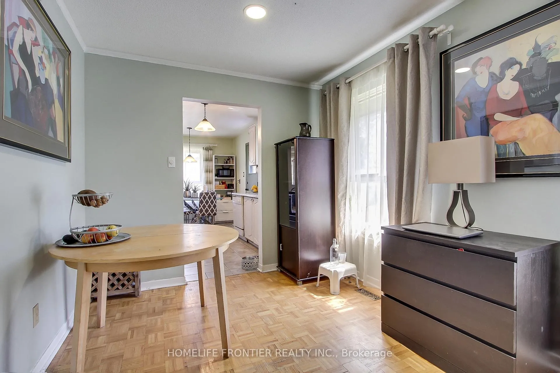 Photo 8 of 5 Penwick Crescent, Richmond Hill, North Richvale — HOMEH