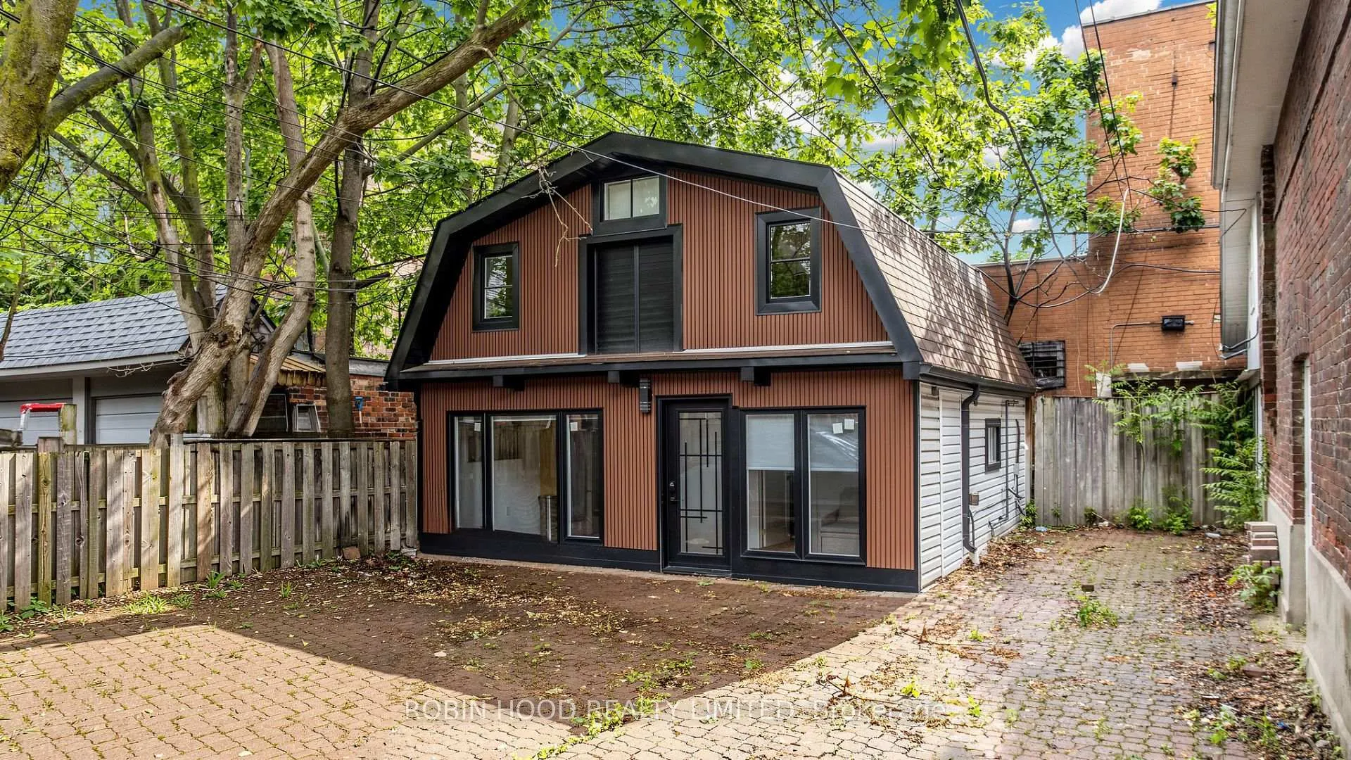 Photo of Unit Garden Suite, 8 Laxton Avenue