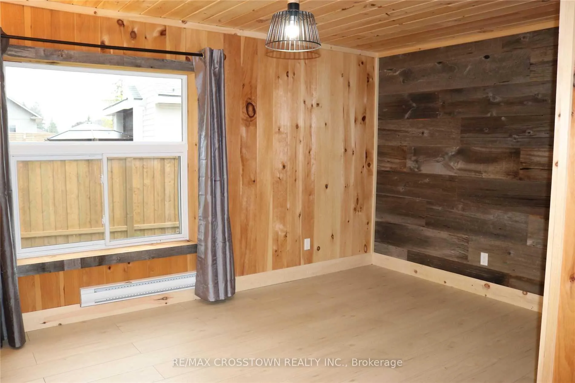 Photo 13 of 1056 Elm Road, Innisfil, Rural Innisfil — HOMEH