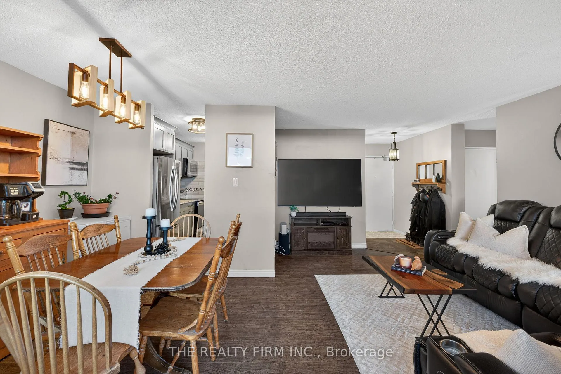 Photo 9 of Unit 705, 1103 Jalna Boulevard, London, South X — HOMEH