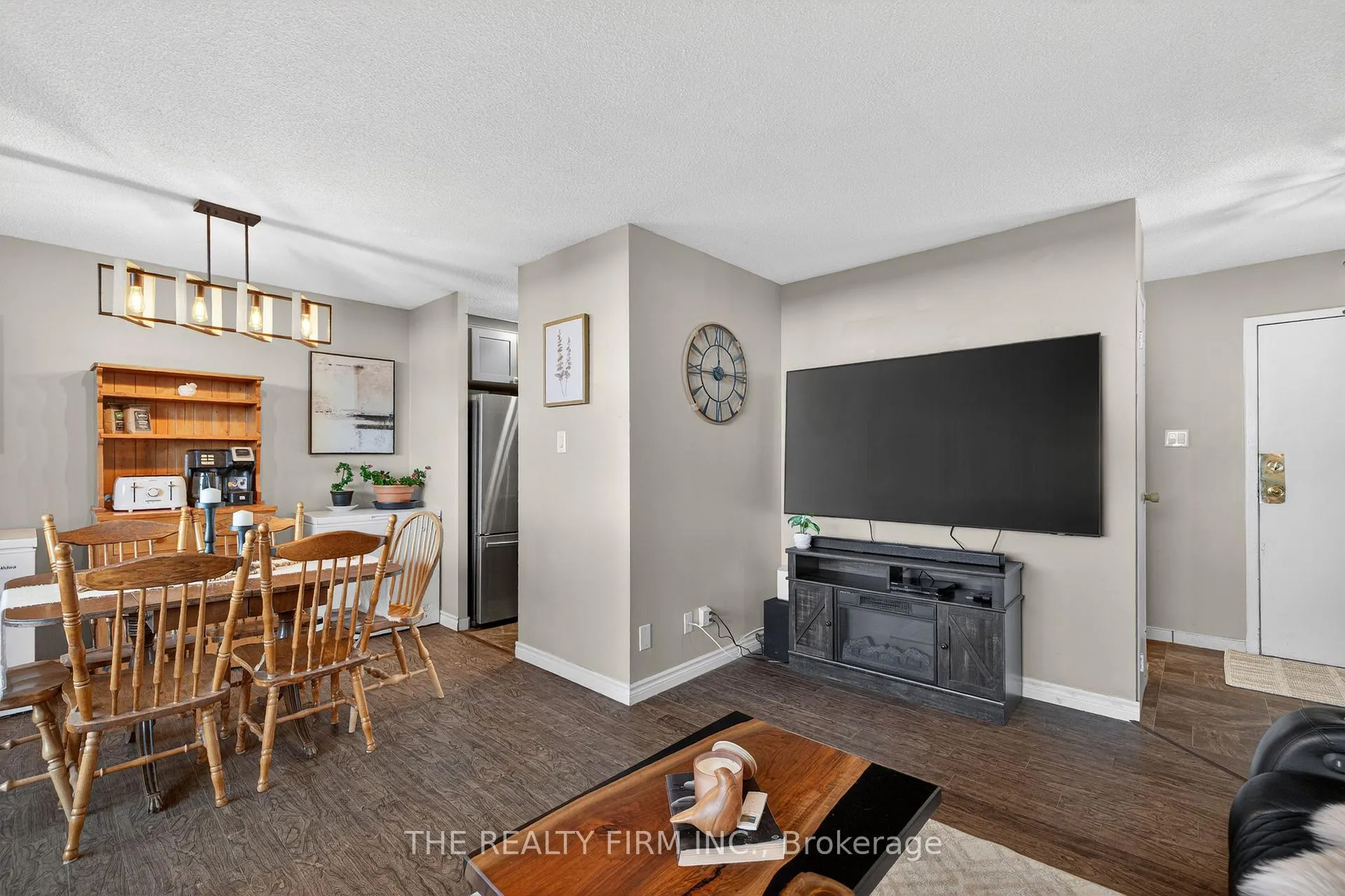 Photo 14 of Unit 705, 1103 Jalna Boulevard, London, South X — HOMEH