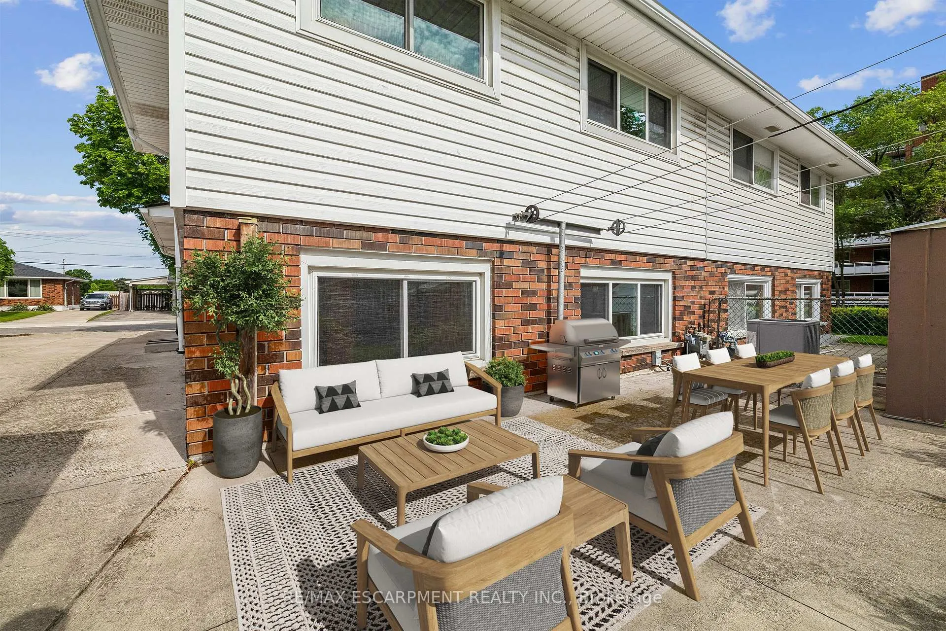 Photo 21 of 192 Oakland Drive, Hamilton, Kentley — HOMEH