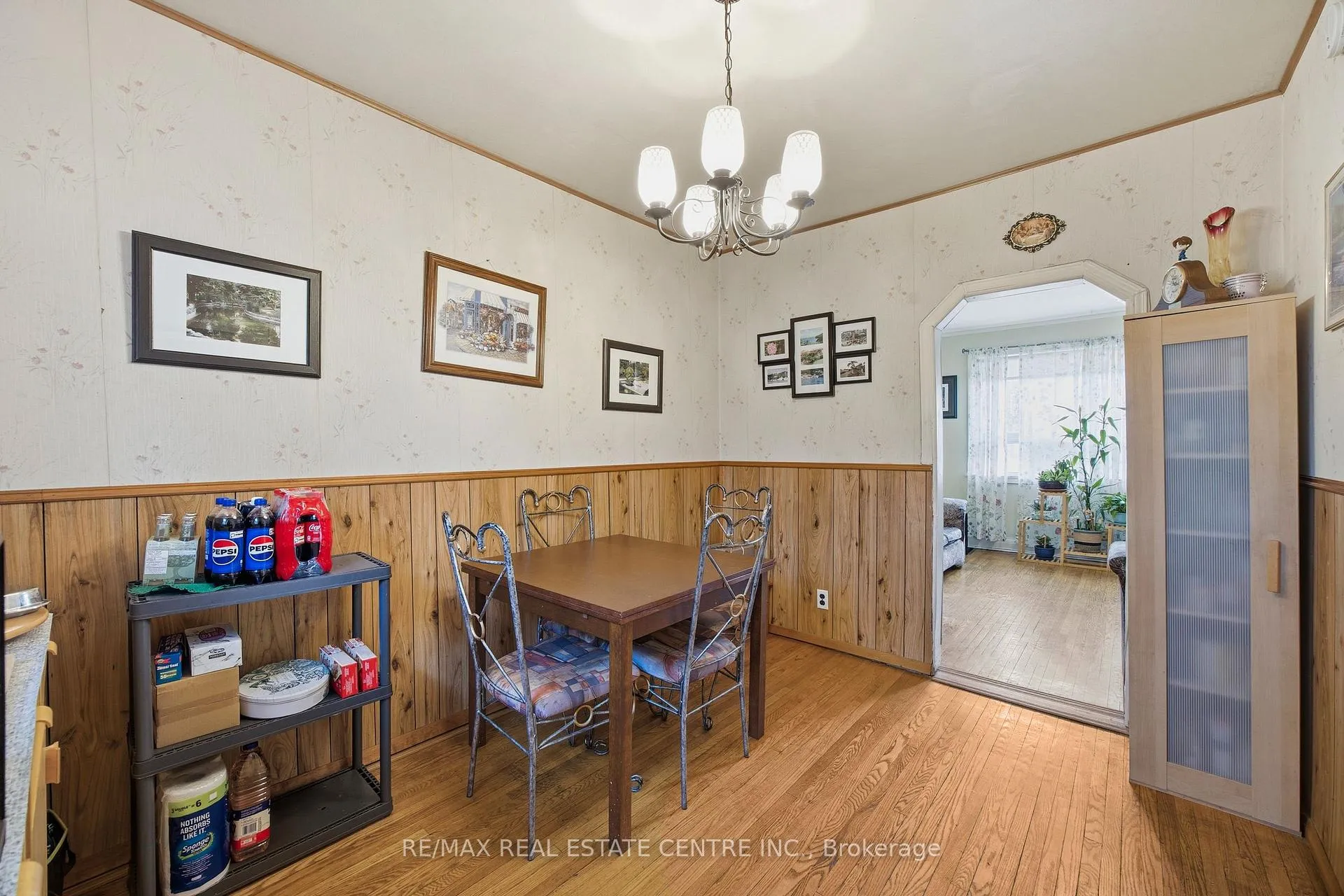 Photo 18 of 15 Cliff Street, Toronto, Rockcliffe-Smythe — HOMEH