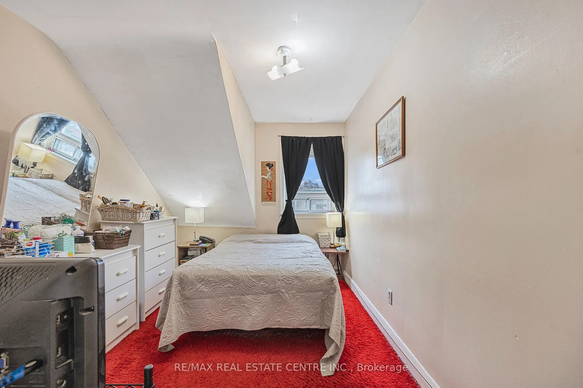 Photo 27 of 15 Cliff Street, Toronto, Rockcliffe-Smythe — HOMEH