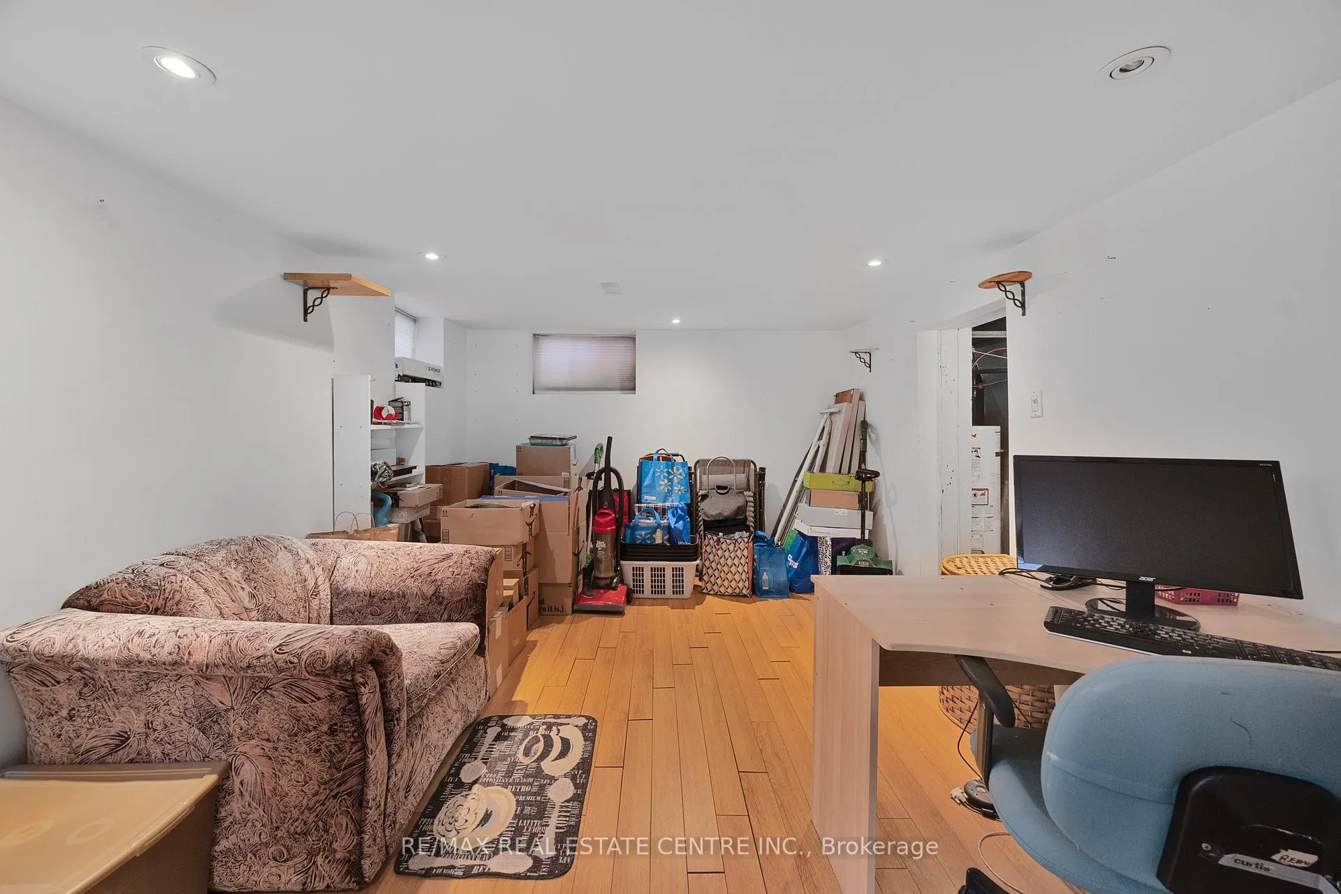 Photo 32 of 15 Cliff Street, Toronto, Rockcliffe-Smythe — HOMEH