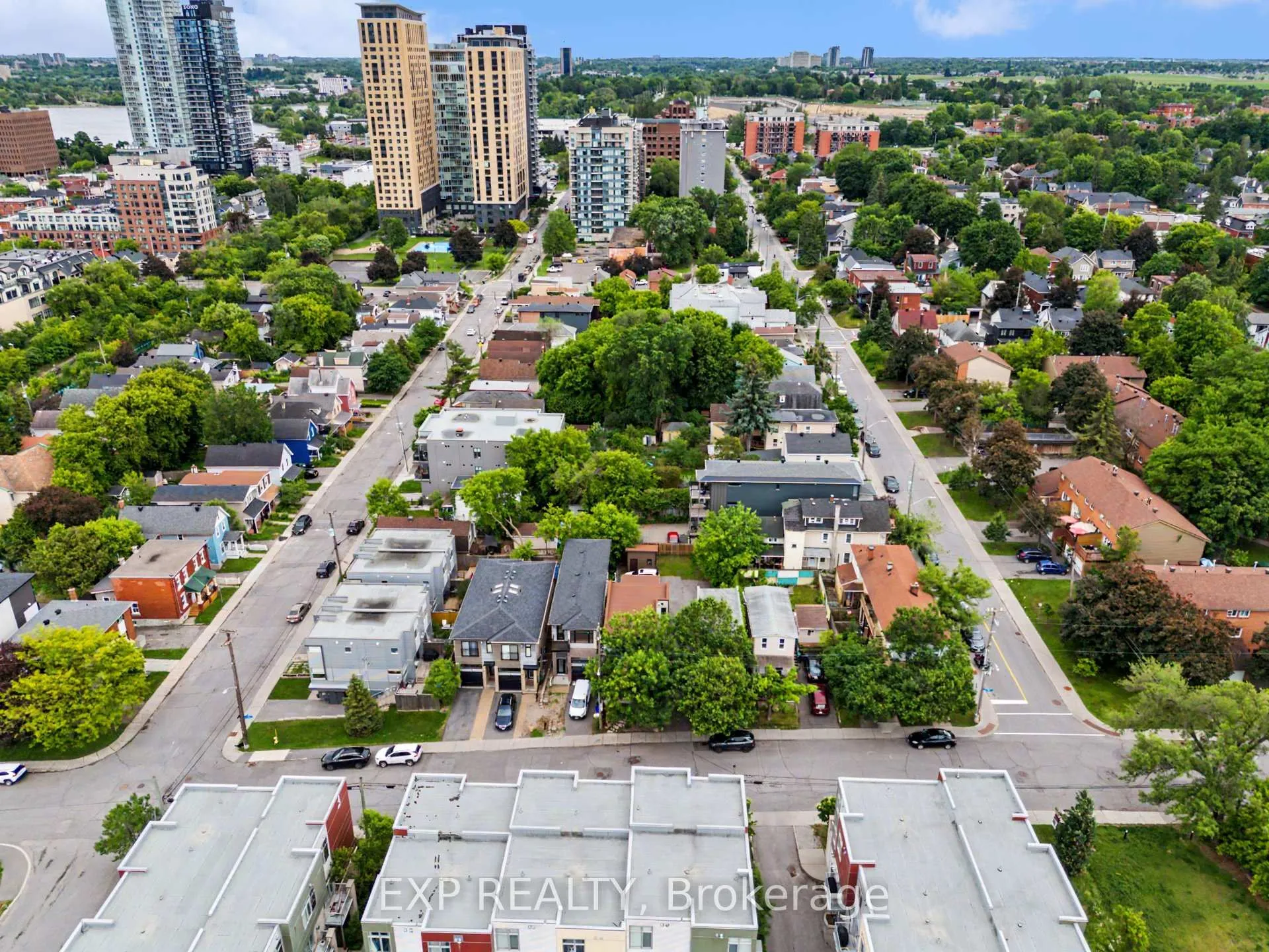 Photo 44 of 62 Young Street, Ottawa, West Centre Town — HOMEH