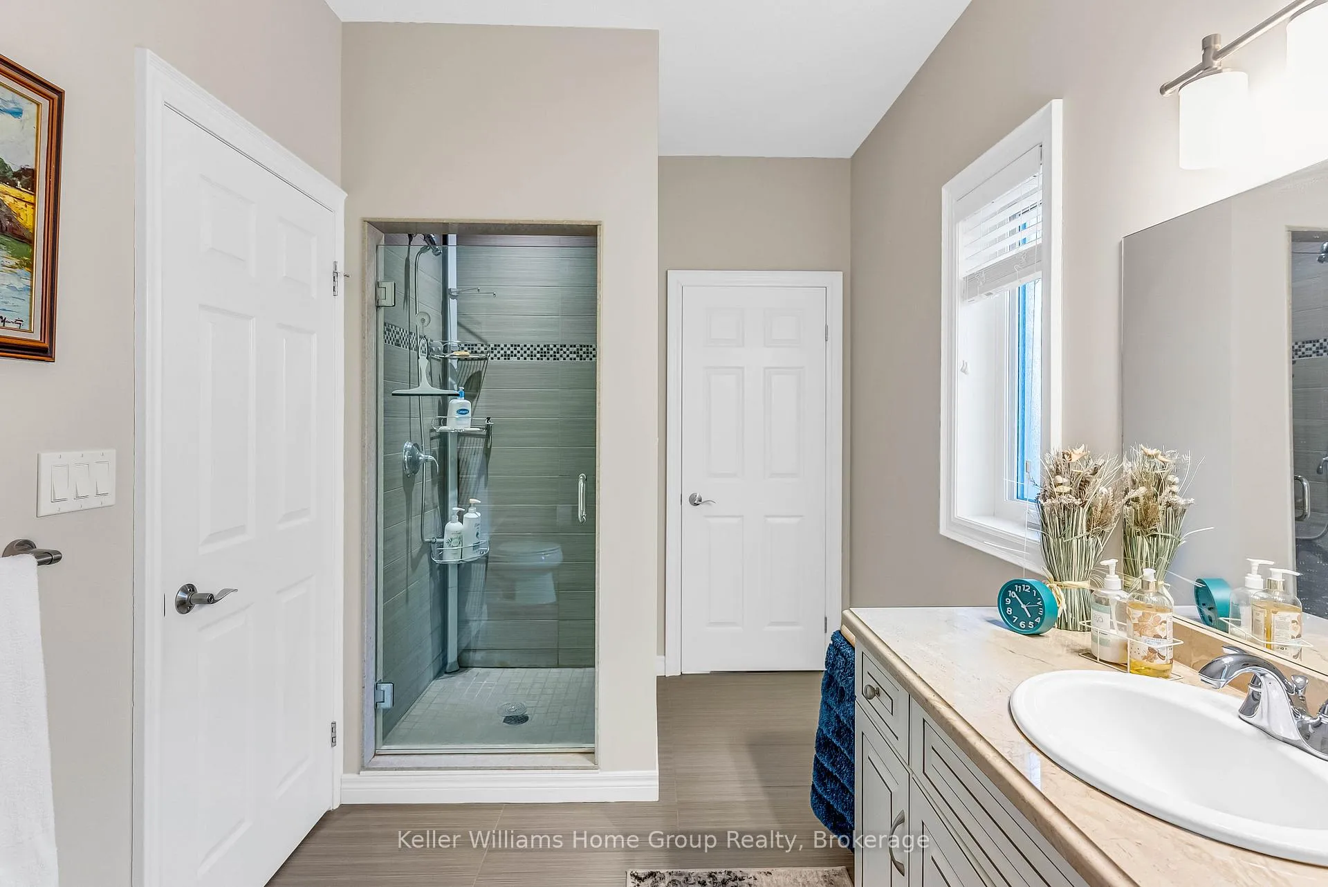 Photo 10 of Unit 6, 15 Valley Road, Guelph, Kortright East — HOMEH