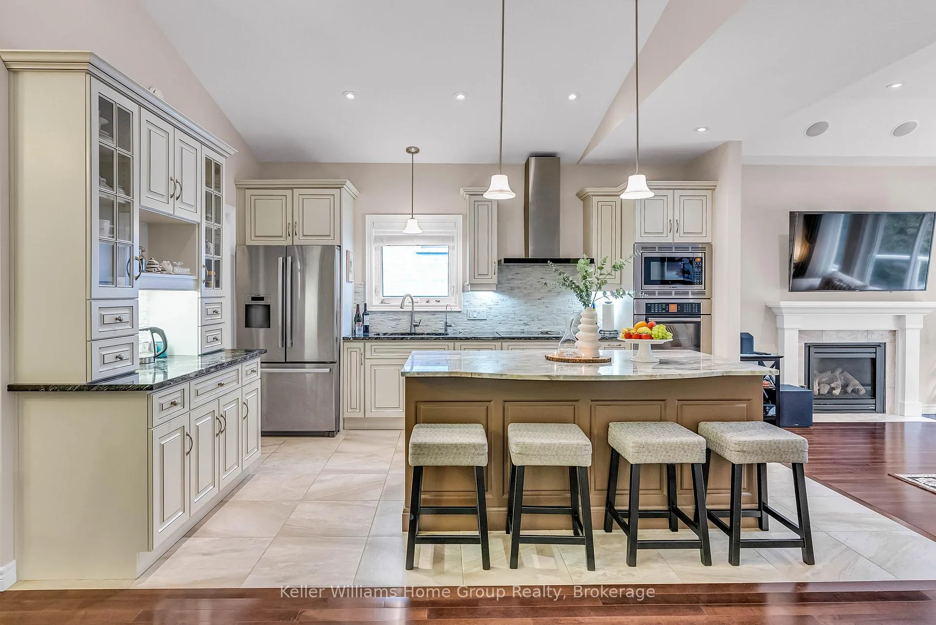 Photo 16 of Unit 6, 15 Valley Road, Guelph, Kortright East — HOMEH