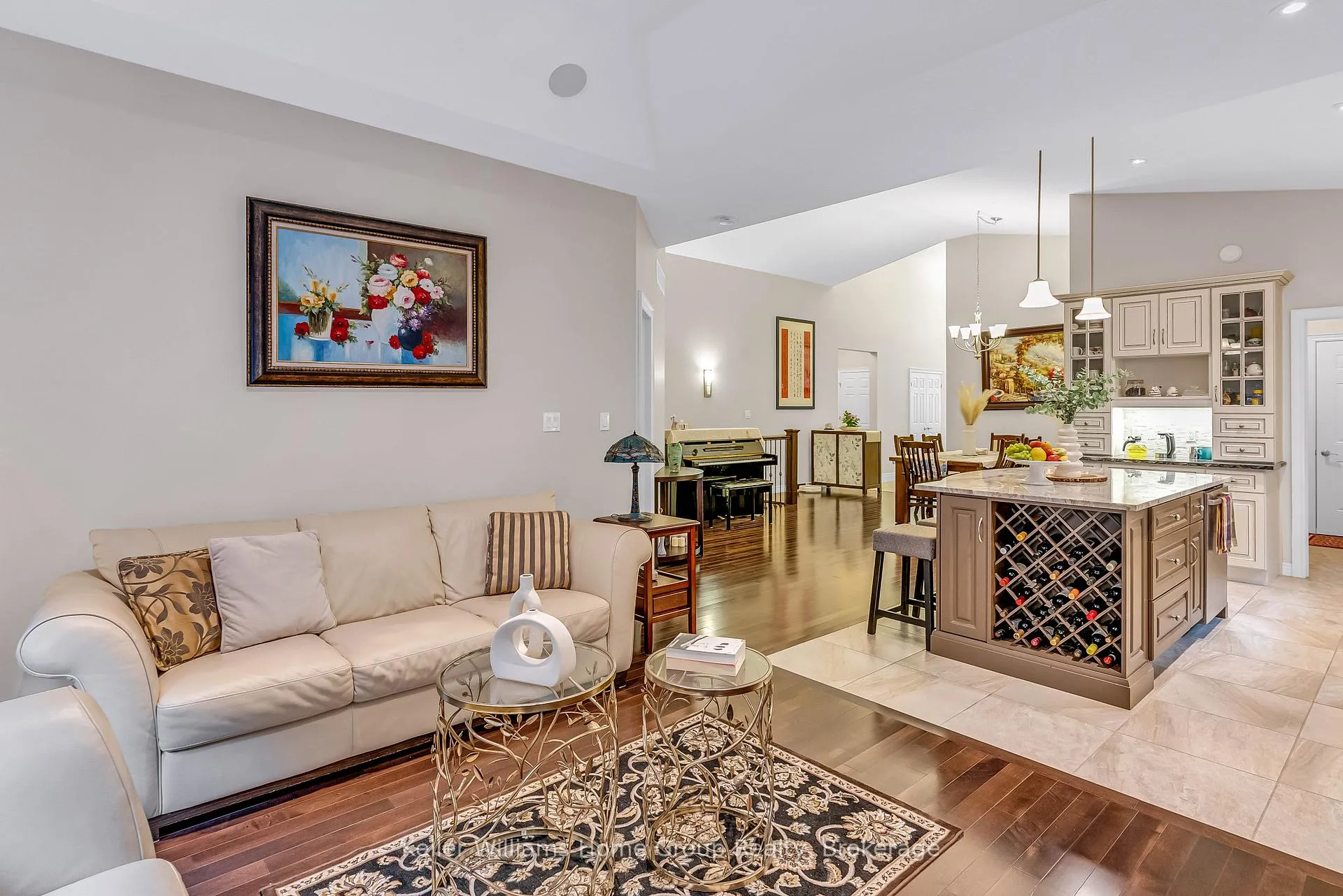 Photo 28 of Unit 6, 15 Valley Road, Guelph, Kortright East — HOMEH