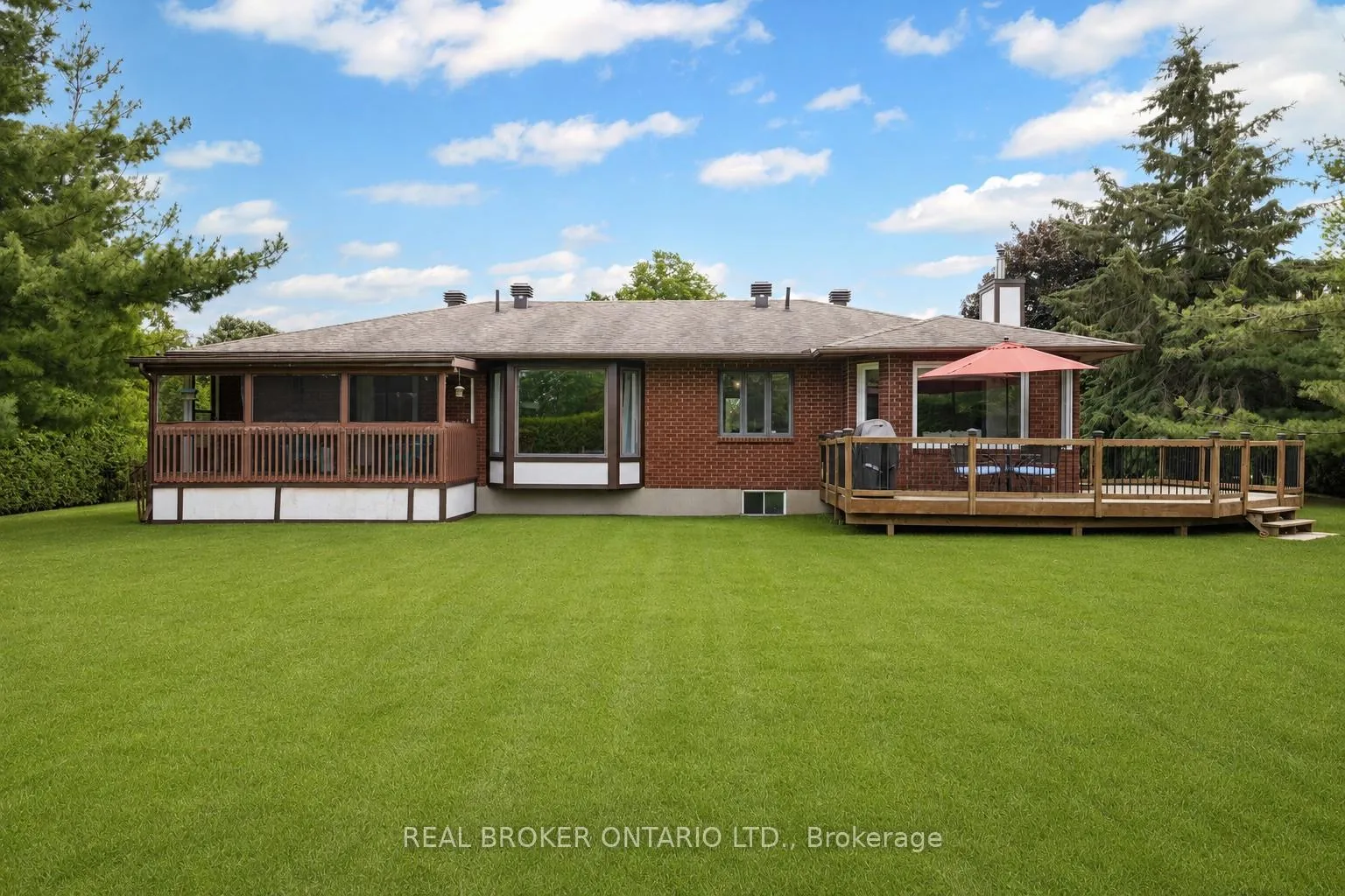Photo 3 of 7039 Quinnfield Way, Ottawa, Greely — HOMEH