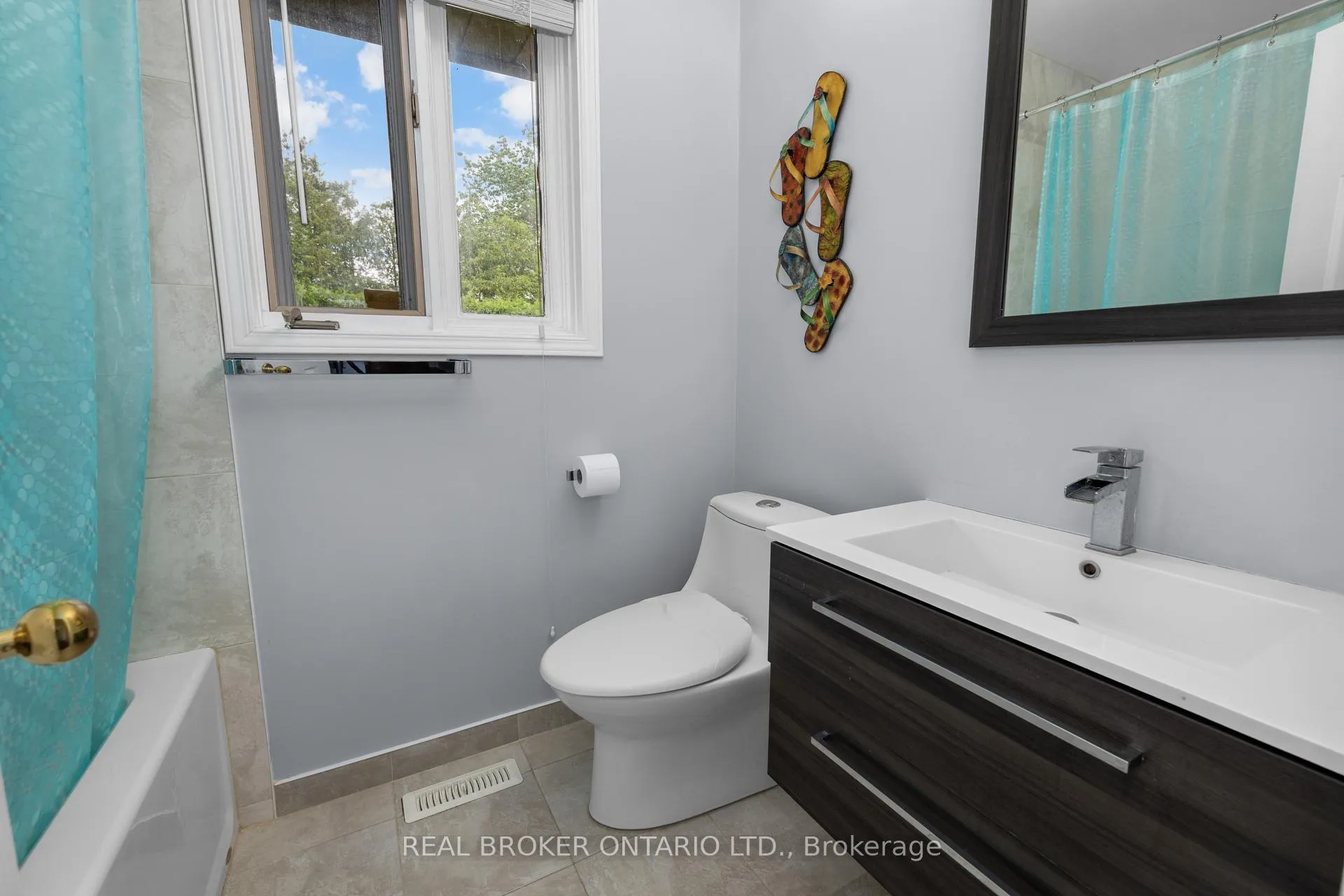 Photo 37 of 7039 Quinnfield Way, Ottawa, Greely — HOMEH