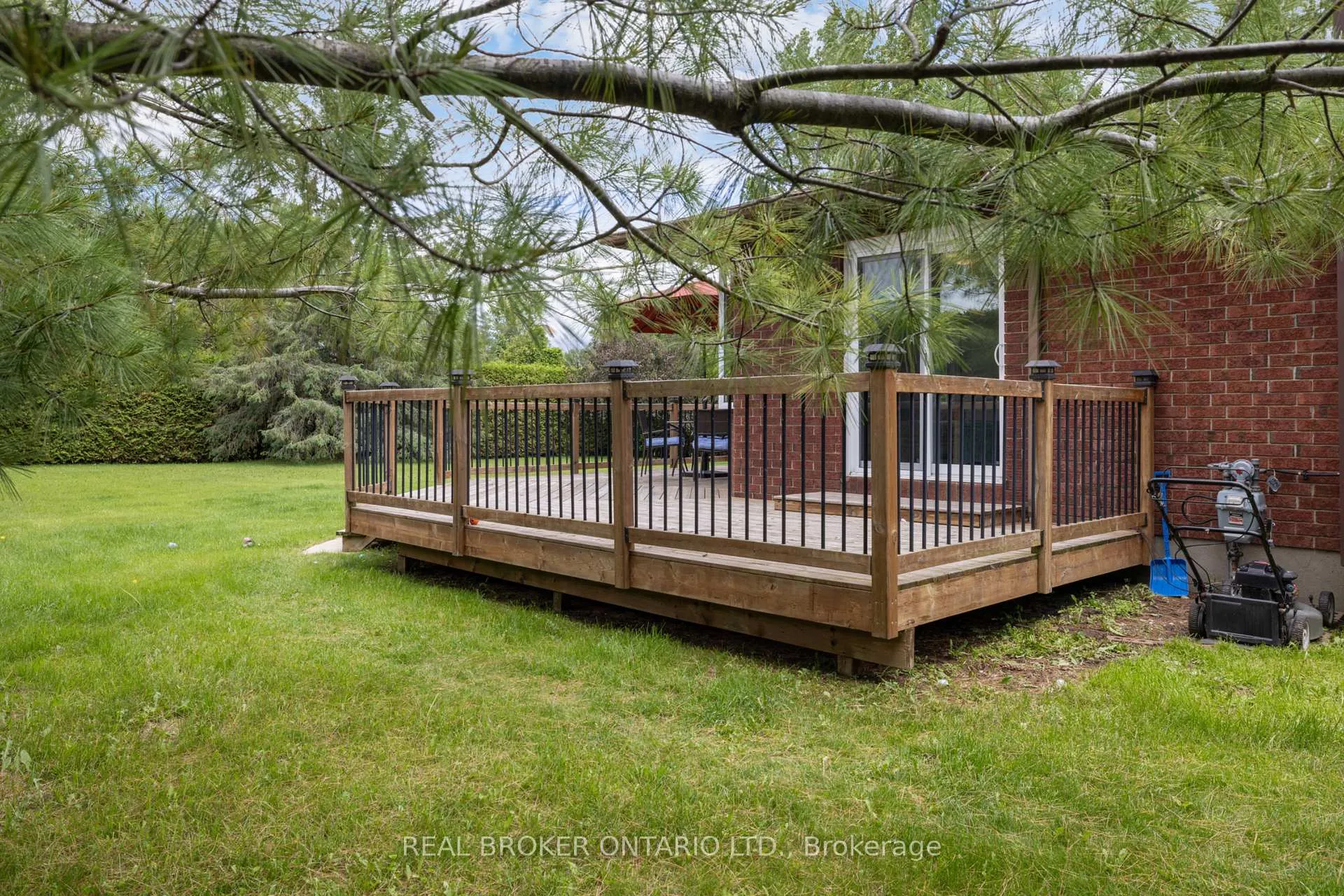 Photo 53 of 7039 Quinnfield Way, Ottawa, Greely — HOMEH
